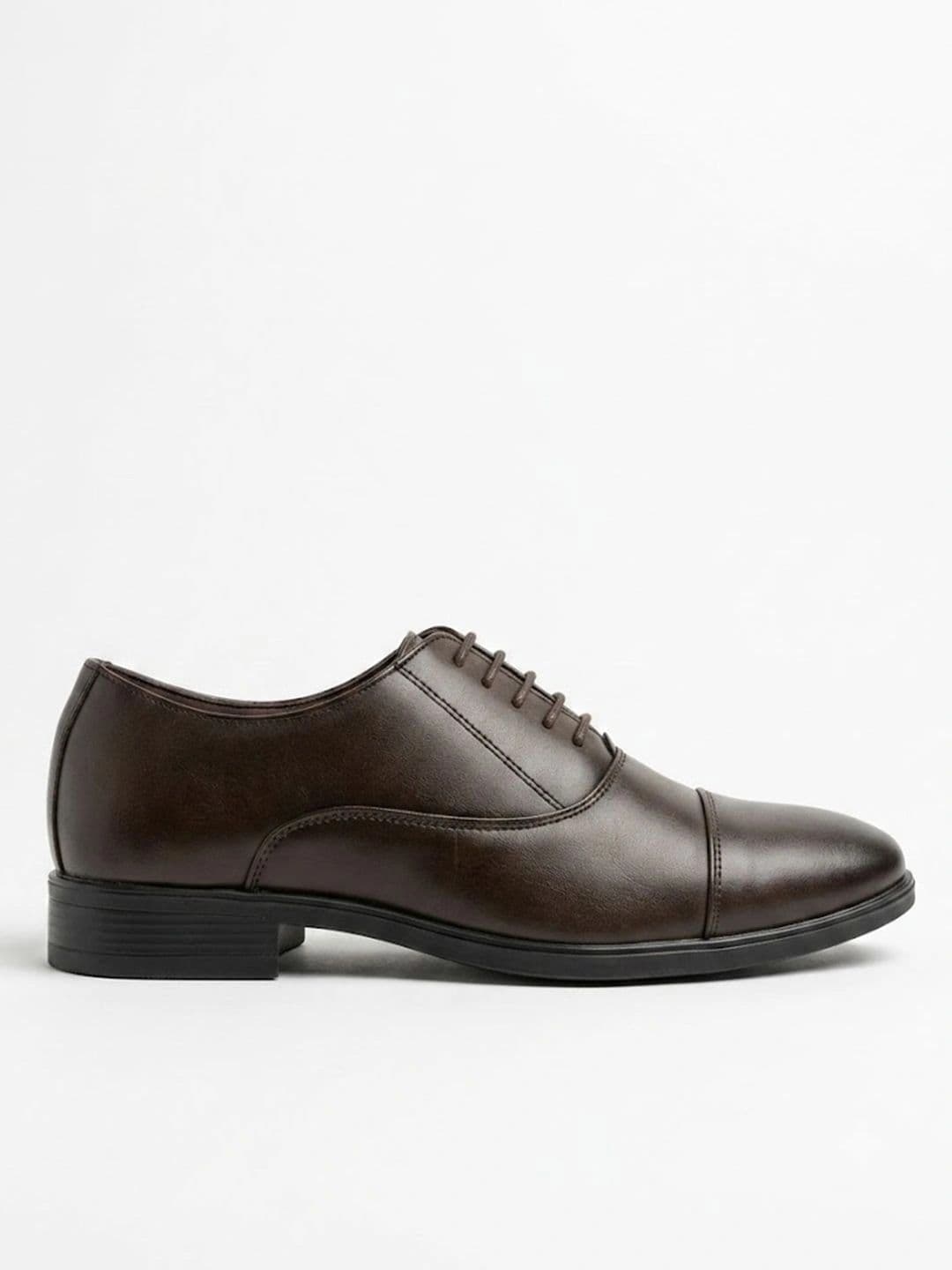 House of Pataudi Men Round Toe Lace-Ups Derbys Formal Shoes thumbnail 3