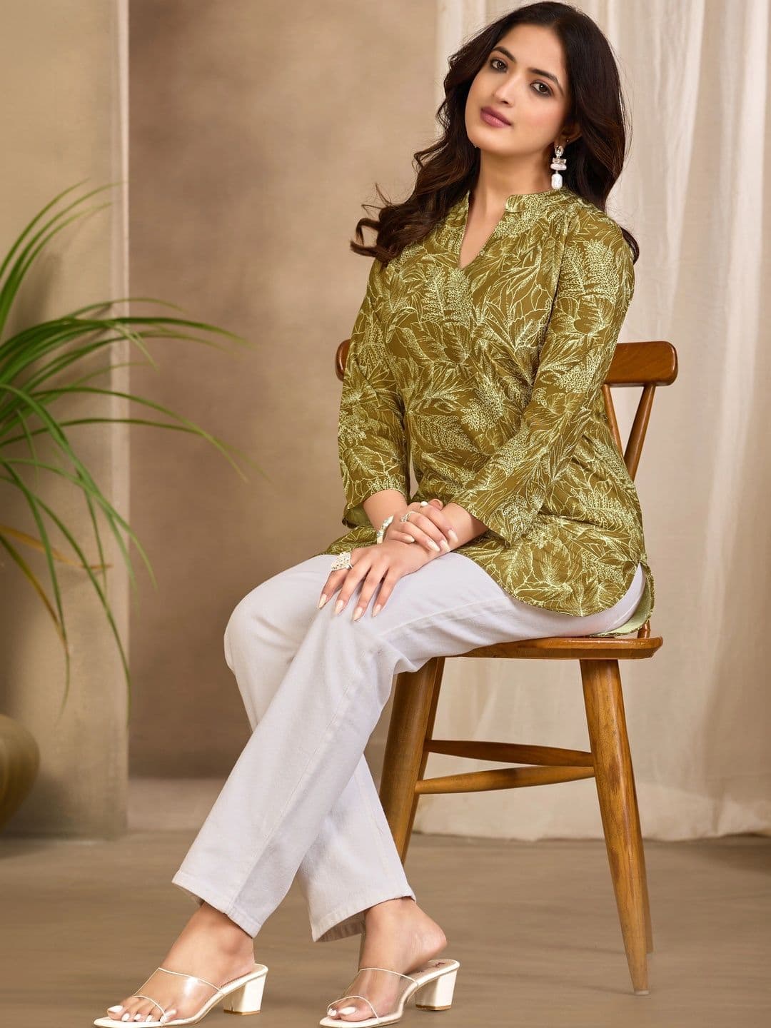 Klotden Viscose Rayon Printed Tropical Tunic thumbnail 4