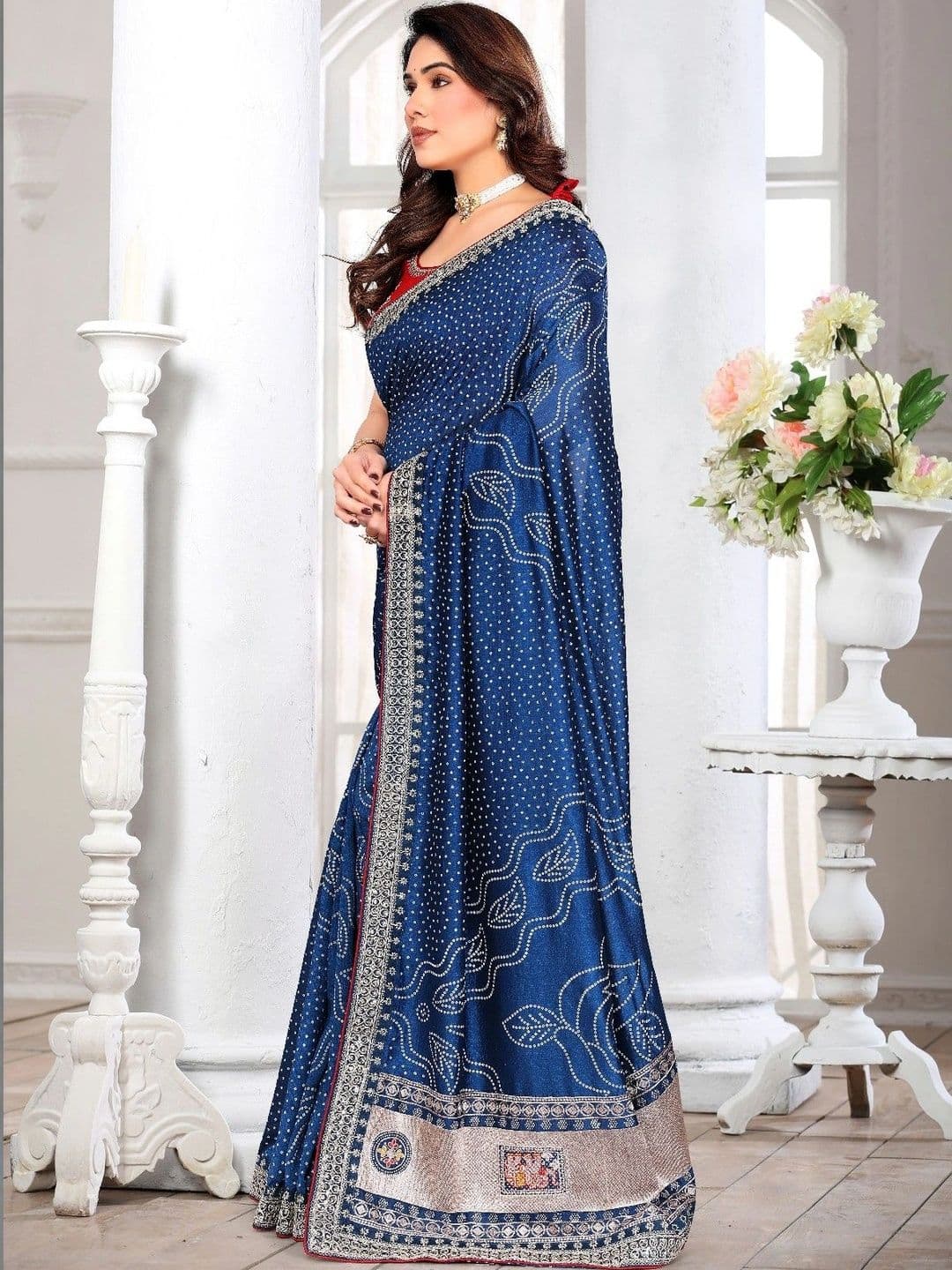 SmileyFashion Bandhani Embroidered Art Silk Designer Saree thumbnail 5