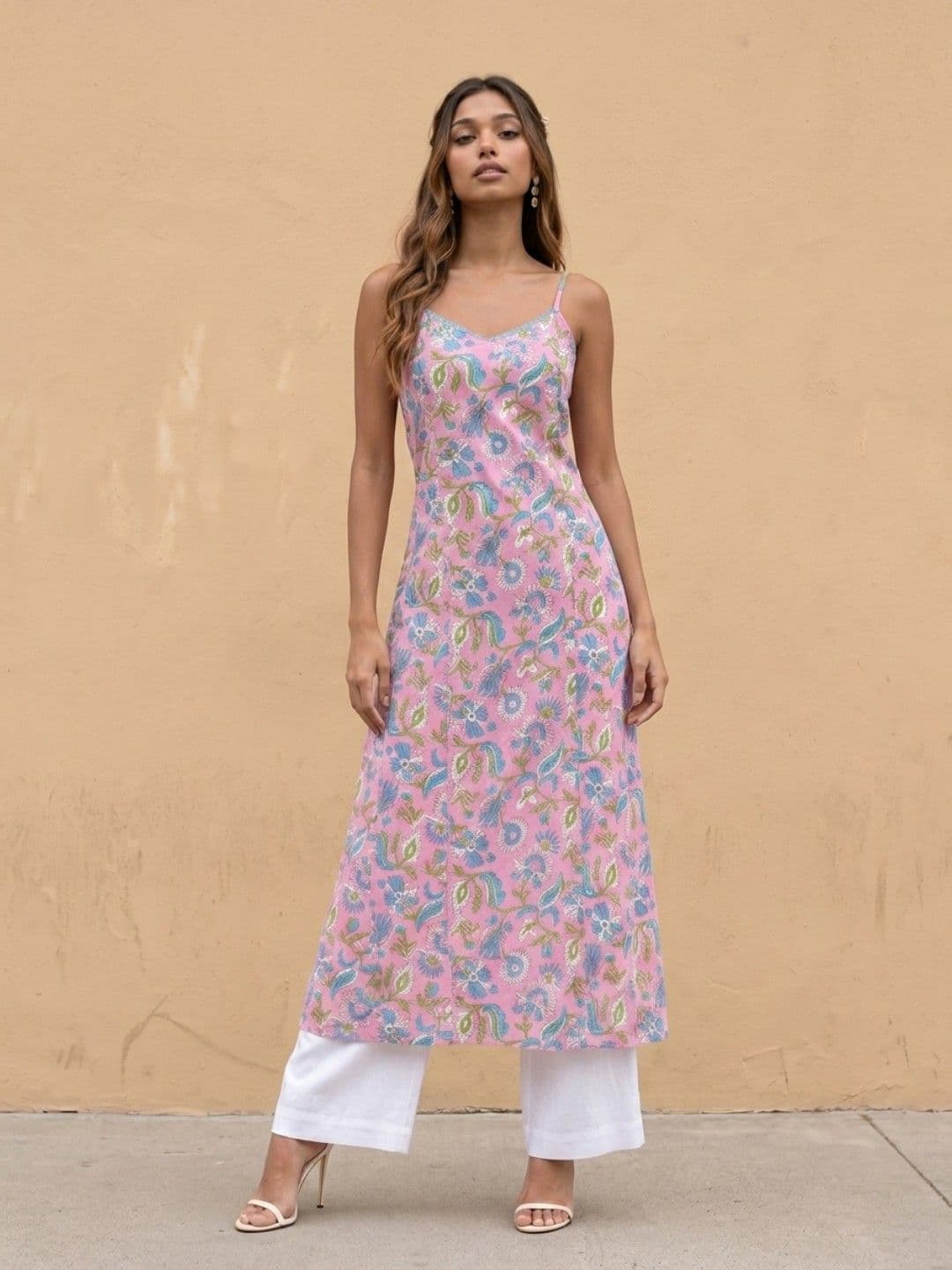 fusion by glitchez Women Floral Printed Floral Kurta - view 1
