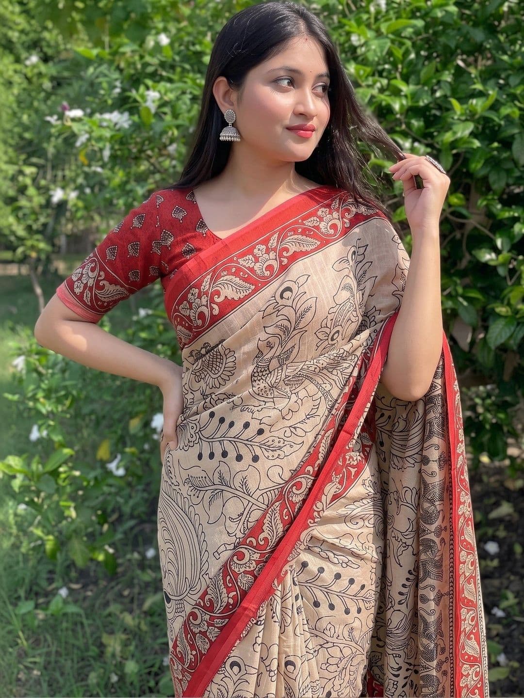 IndianRang Kalamkari Linen Blend Designer Saree thumbnail 2