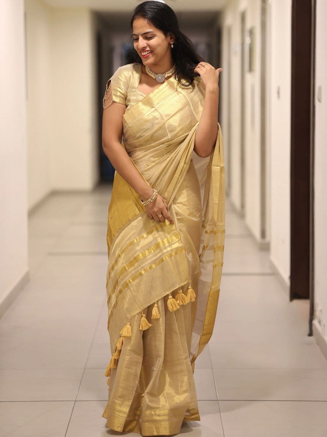 RAAS SHREE Pure Cotton Kasavu Saree thumbnail 3