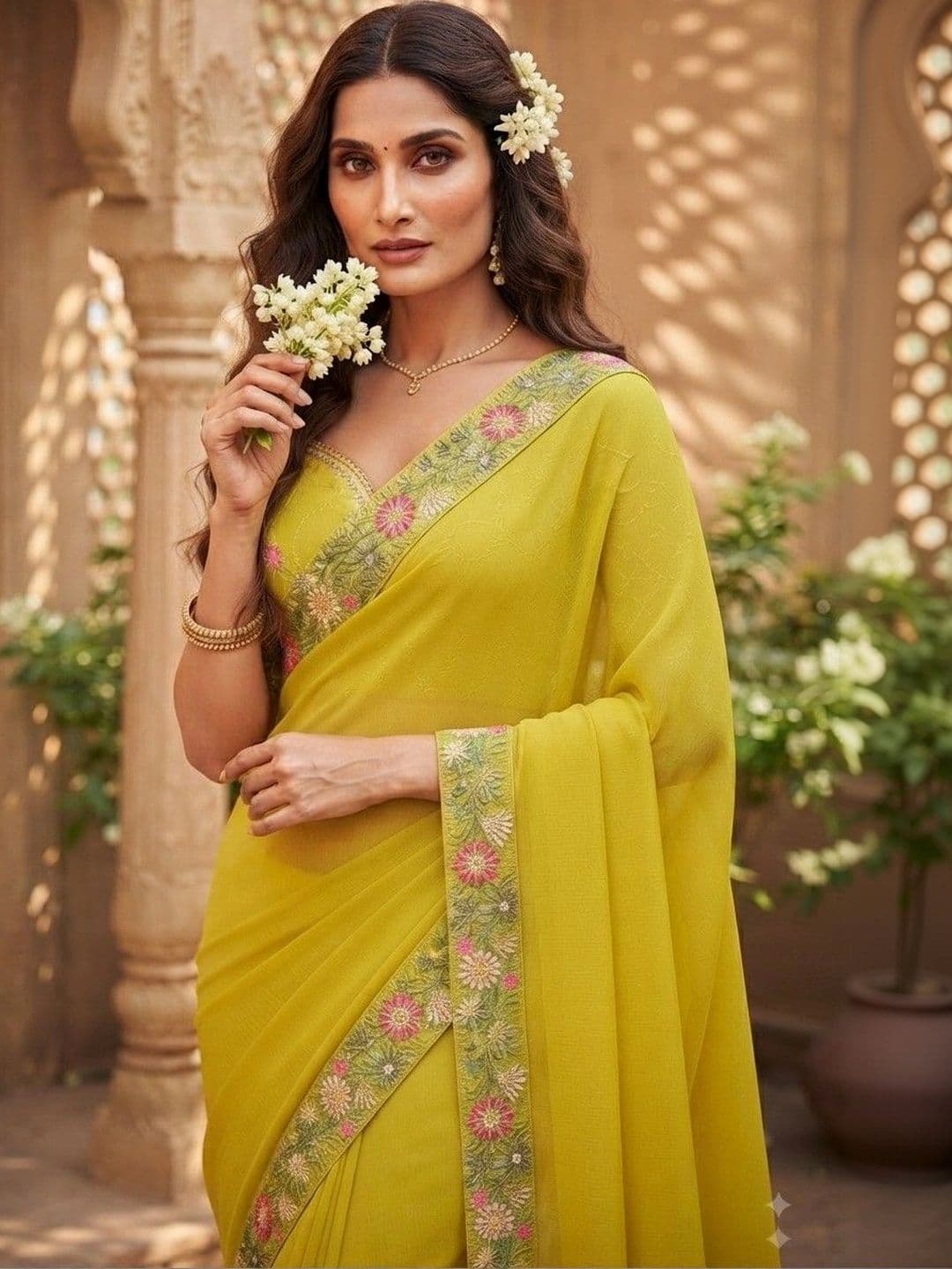 SmileyFashion Floral Embroidered Art Silk Saree thumbnail 2