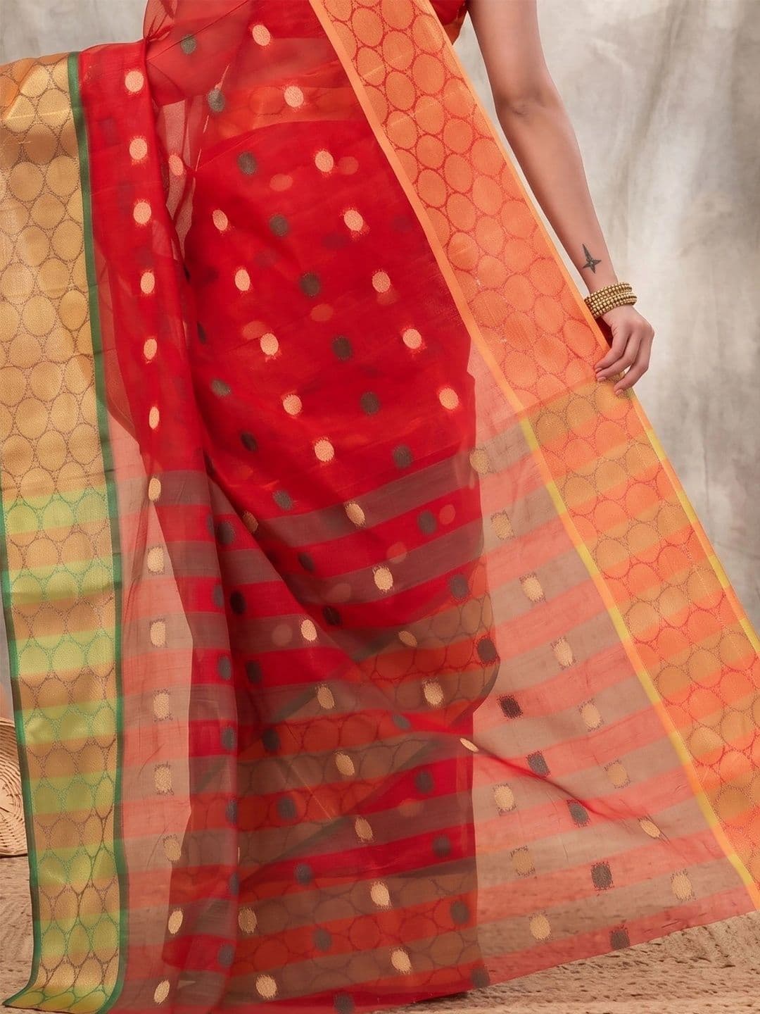 GitAsit Woven Design Zari Pure Cotton Handloom Taant Saree thumbnail 7