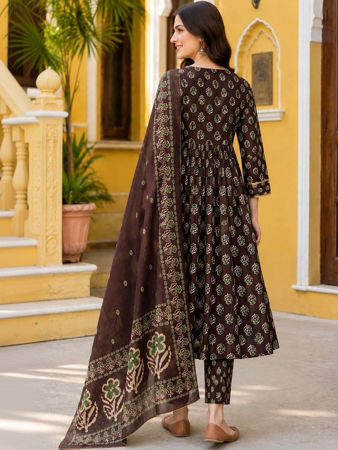 HIVA TRENDZ Women Ethnic Motifs Empire Pure Cotton Kurta with Trousers & With Dupatta thumbnail 3