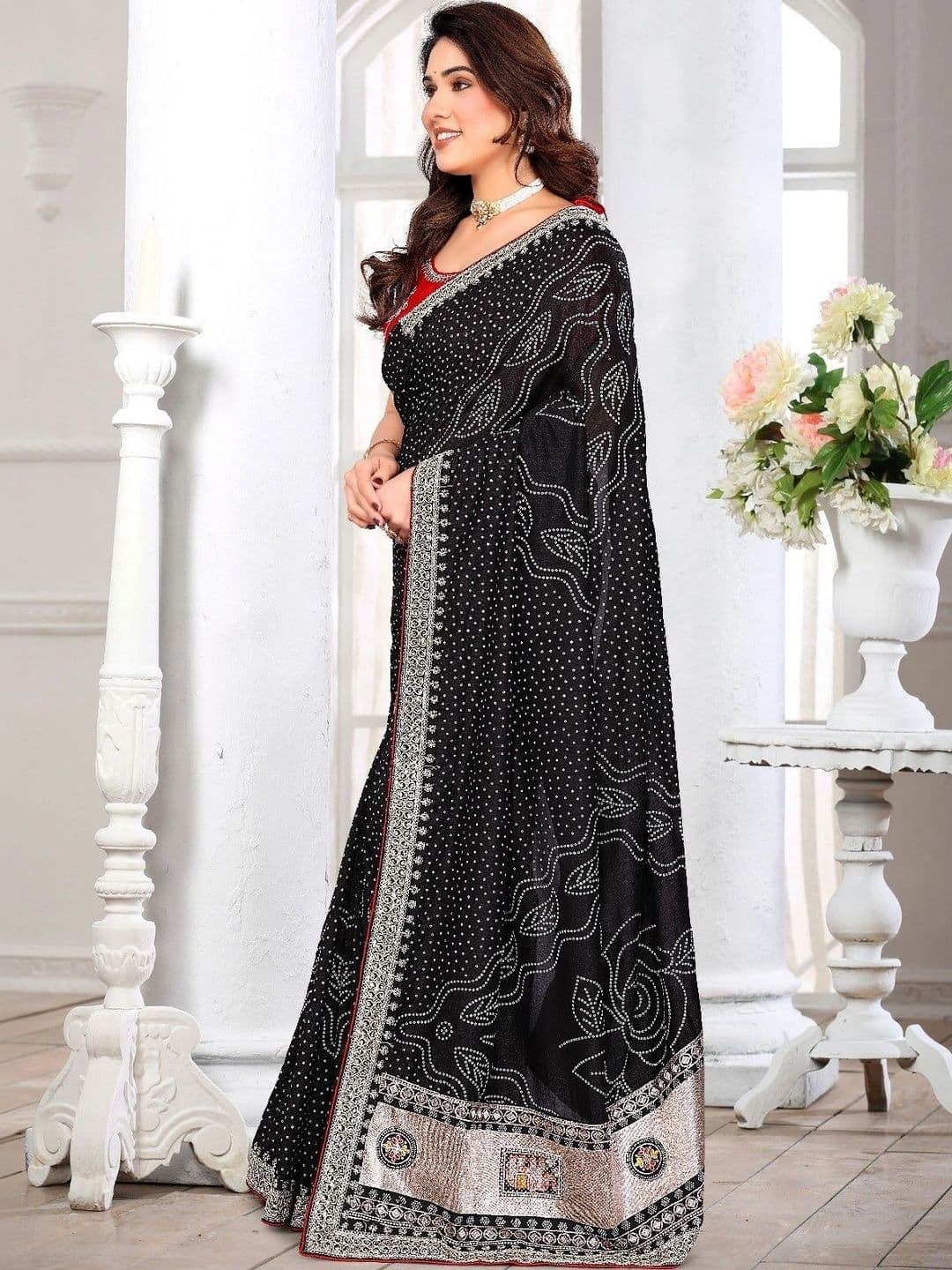SmileyFashion Bandhani Embroidered Art Silk Designer Saree thumbnail 3