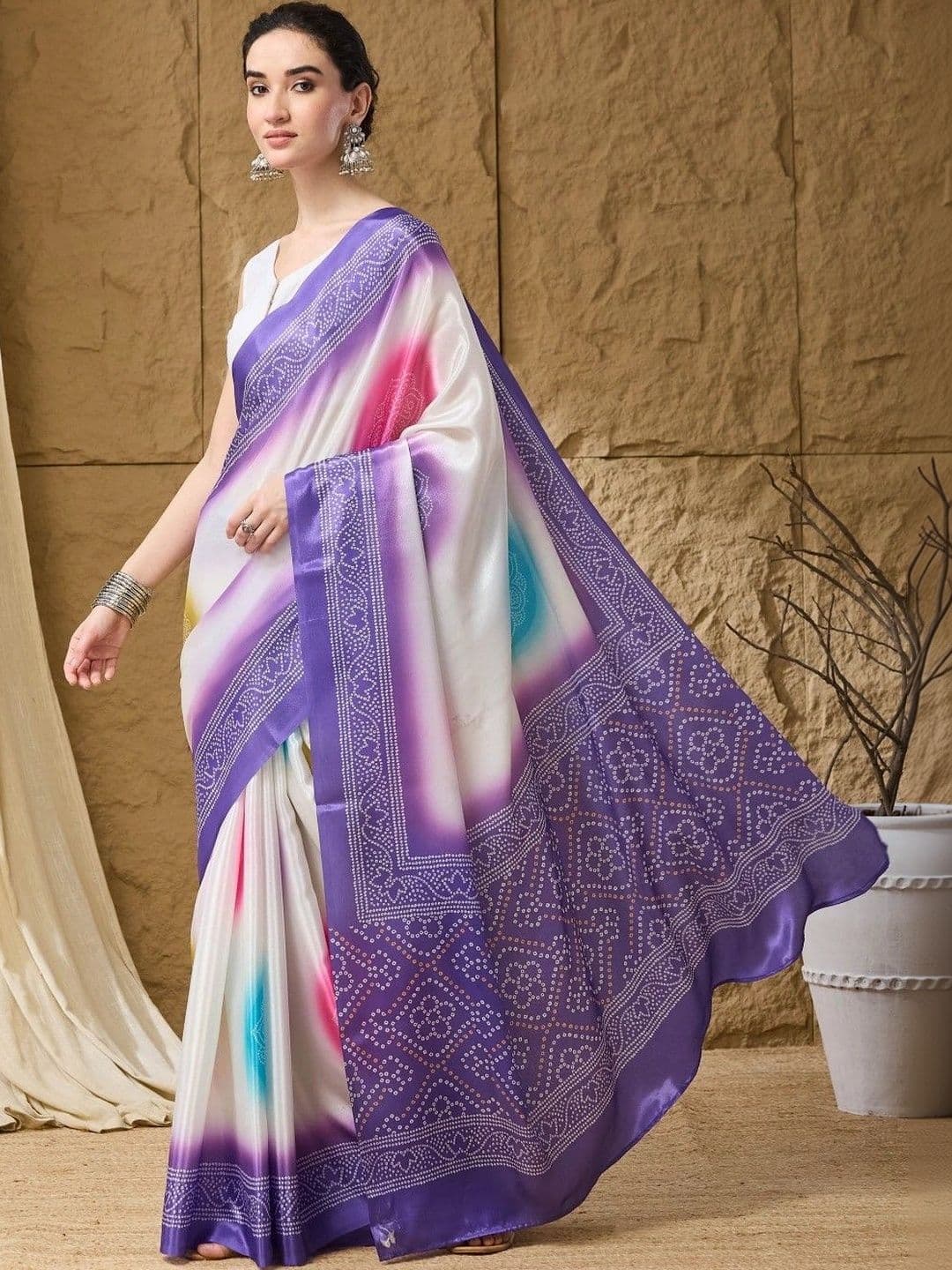 Suha Tie and Dye Satin Bandhani Saree thumbnail 5