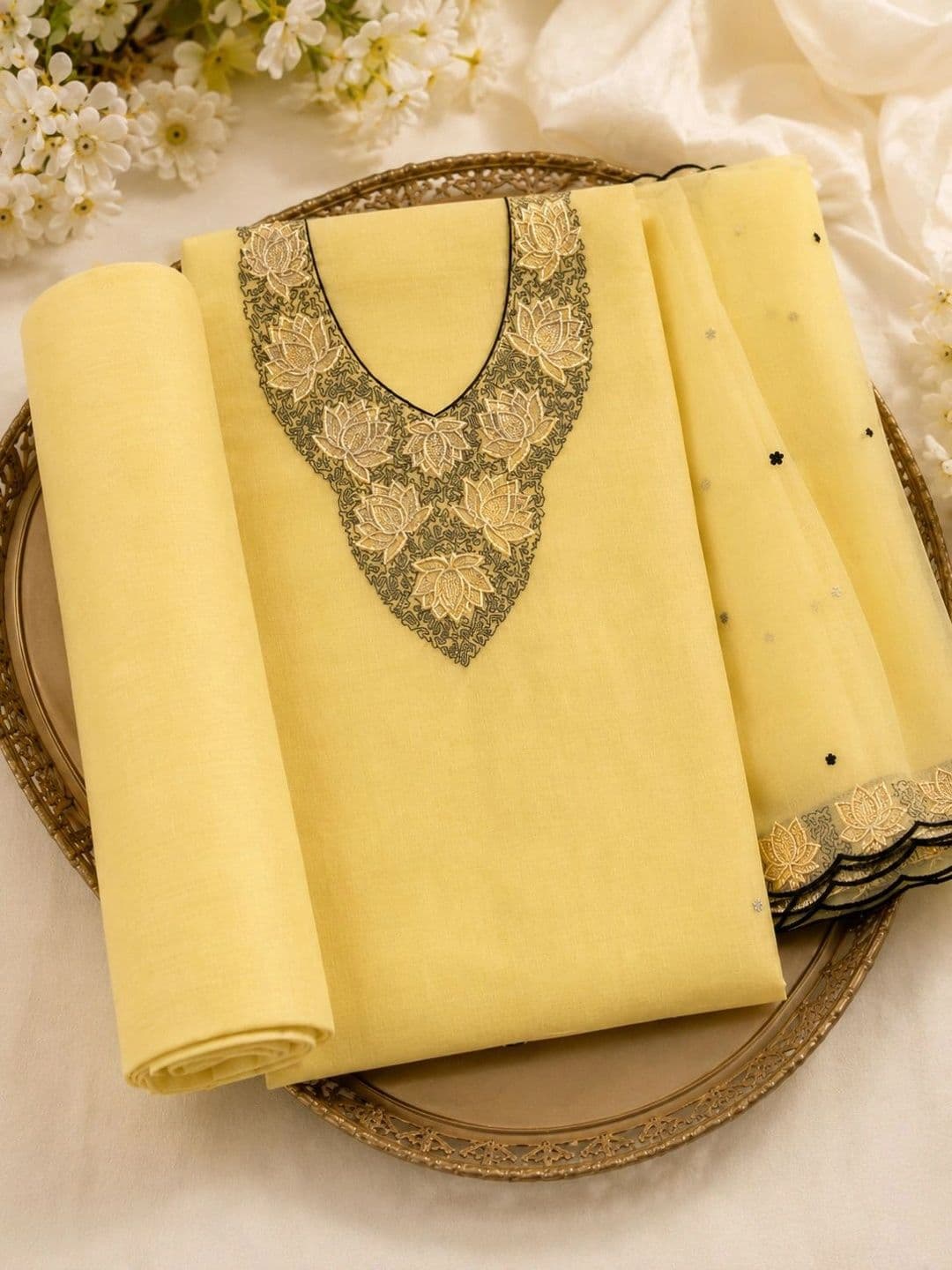 Krishna Tanna Embroidered Silk Crepe Unstitched Dress Material thumbnail 6