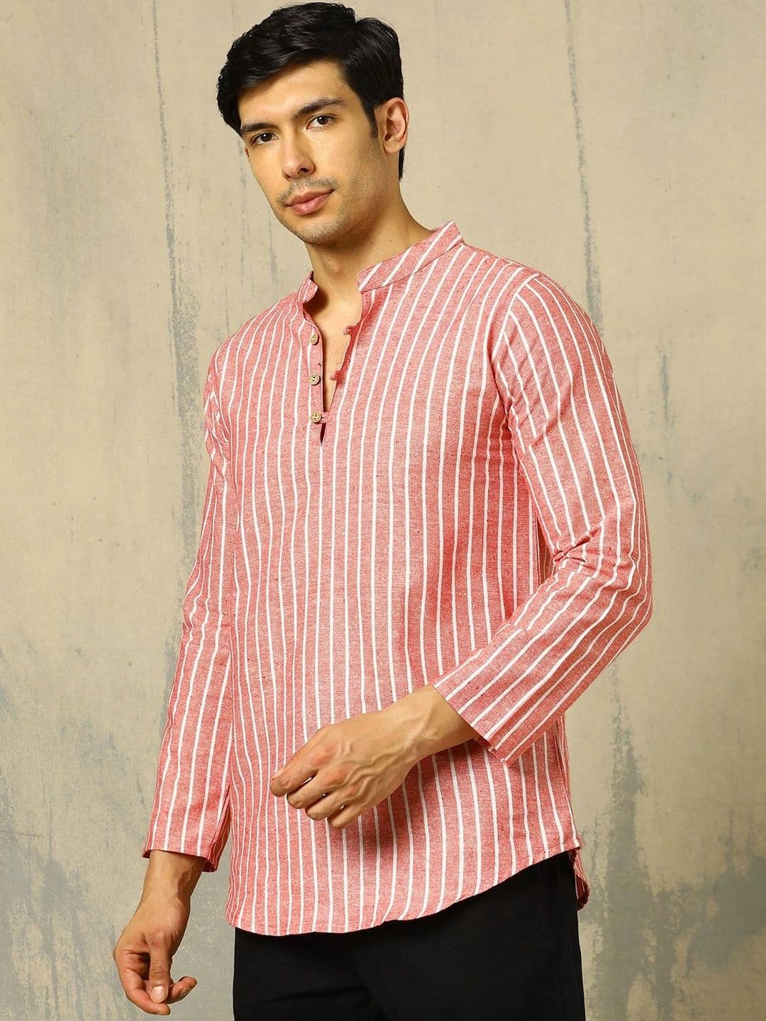Anouk Woven Design Striped Cotton Handloom Mandarin Collar Short Kurta thumbnail 3