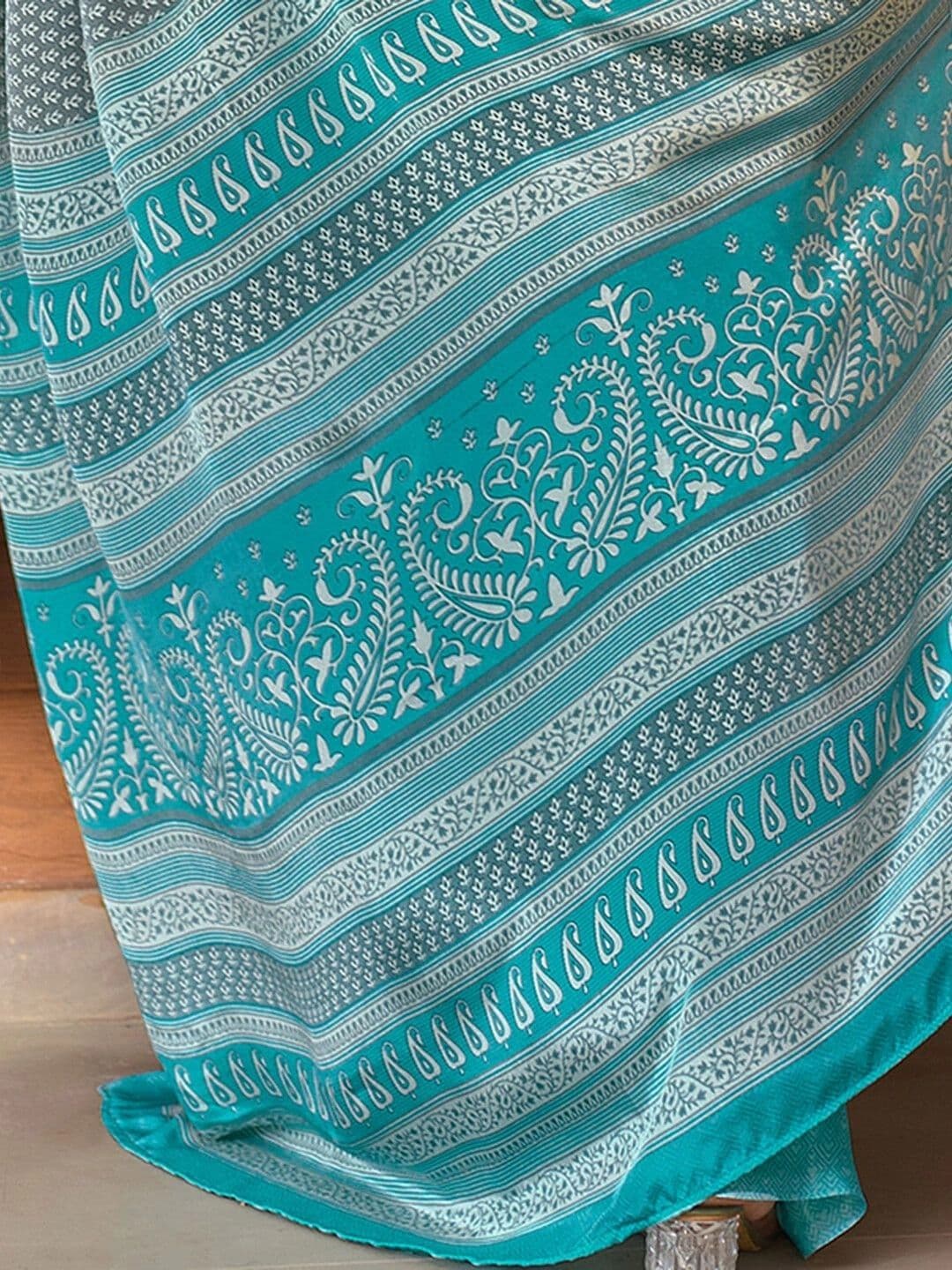 KALINI Women Design Fusion Saree thumbnail 3
