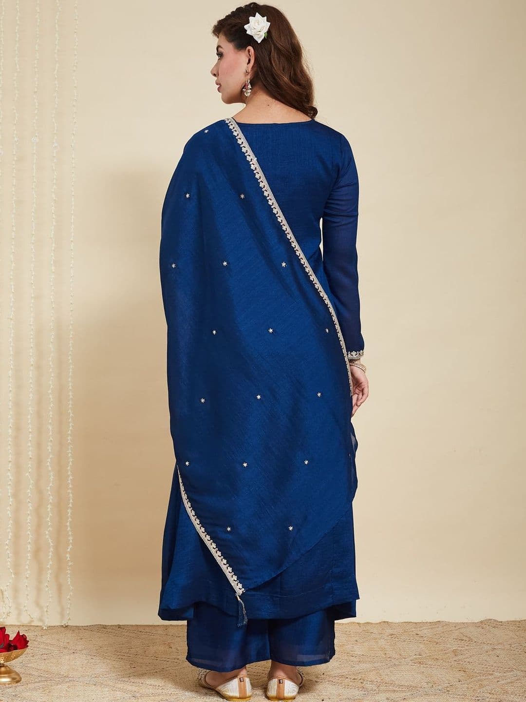 MOKOSH Women Silk Embroidered Anarkali Kurta and Pant with Dupatta Set thumbnail 2