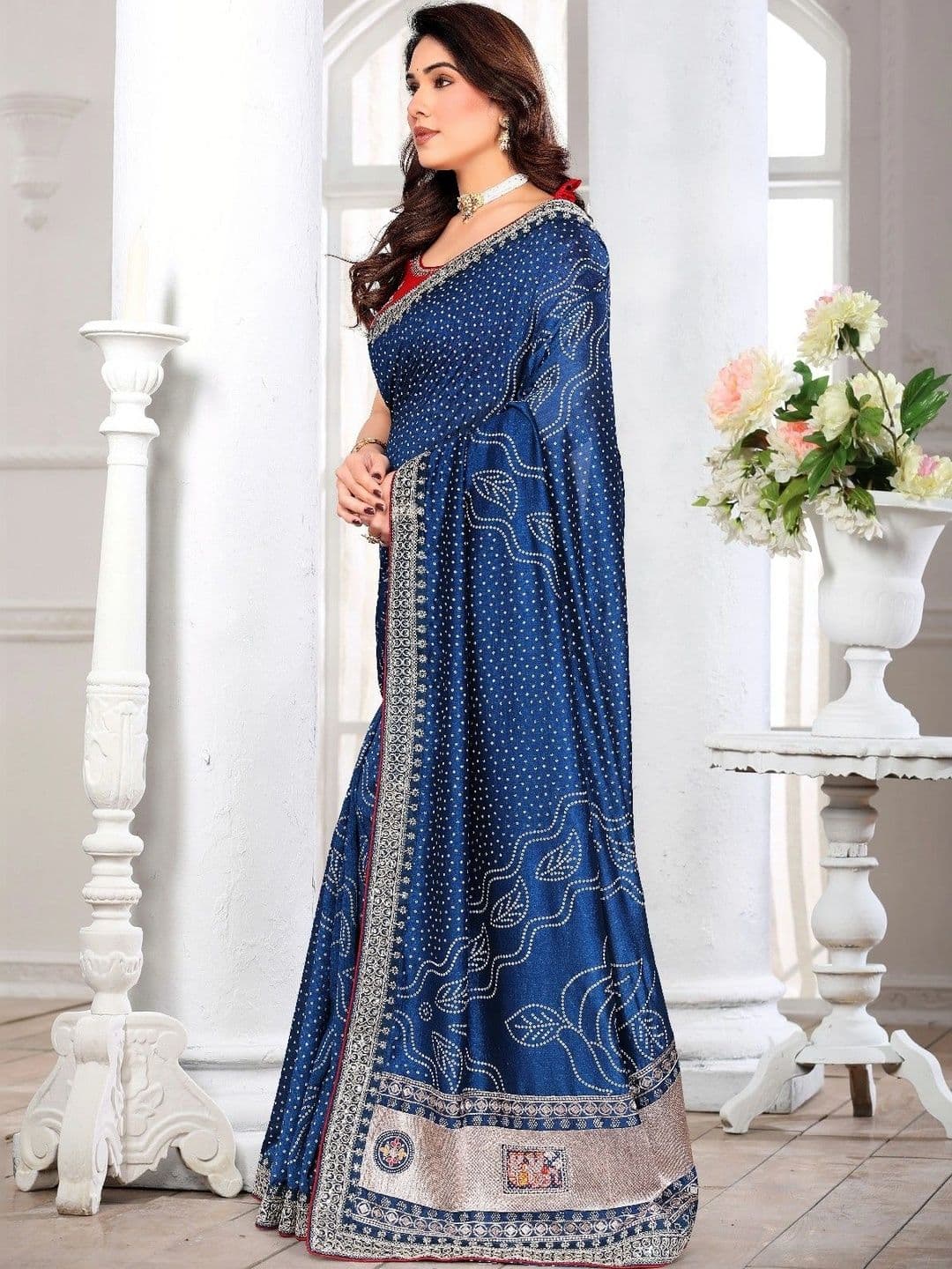 SmileyFashion Bandhani Embroidered Art Silk Designer Saree thumbnail 5