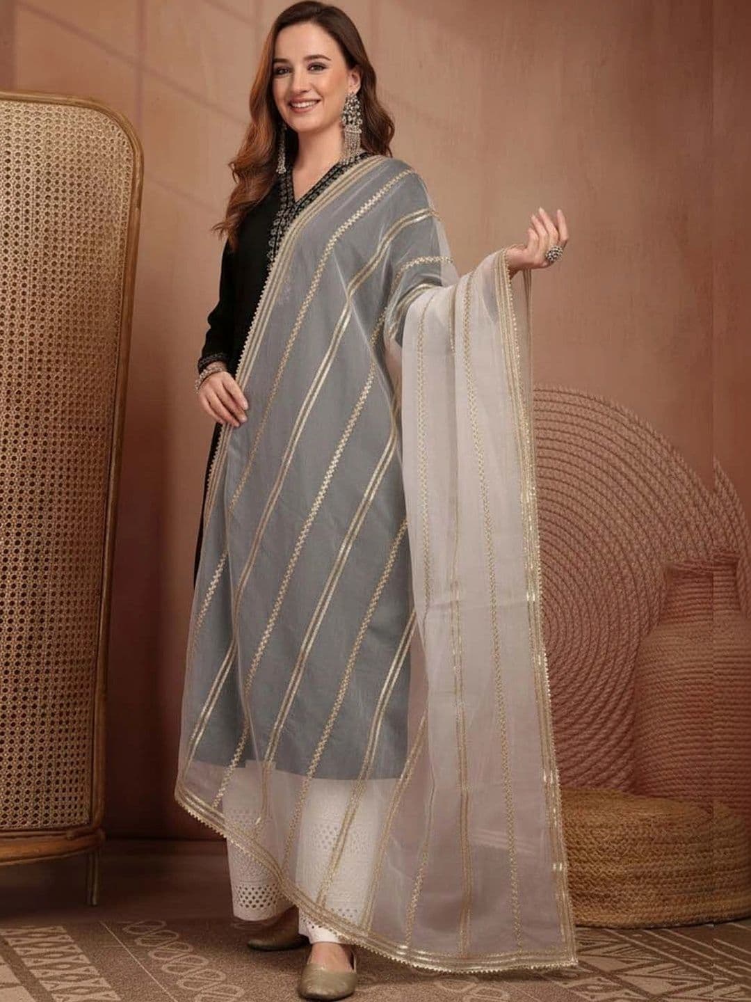 Clora Creation Striped Organza Dupatta thumbnail 4
