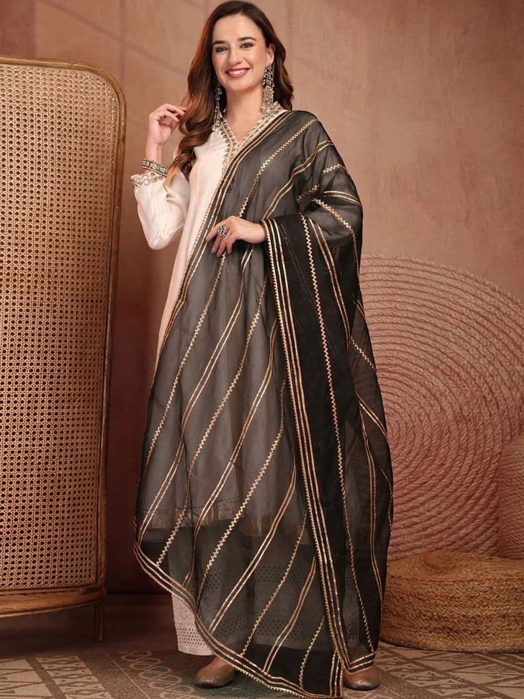 Clora Creation Striped Organza Dupatta with Gotta Patti thumbnail 5