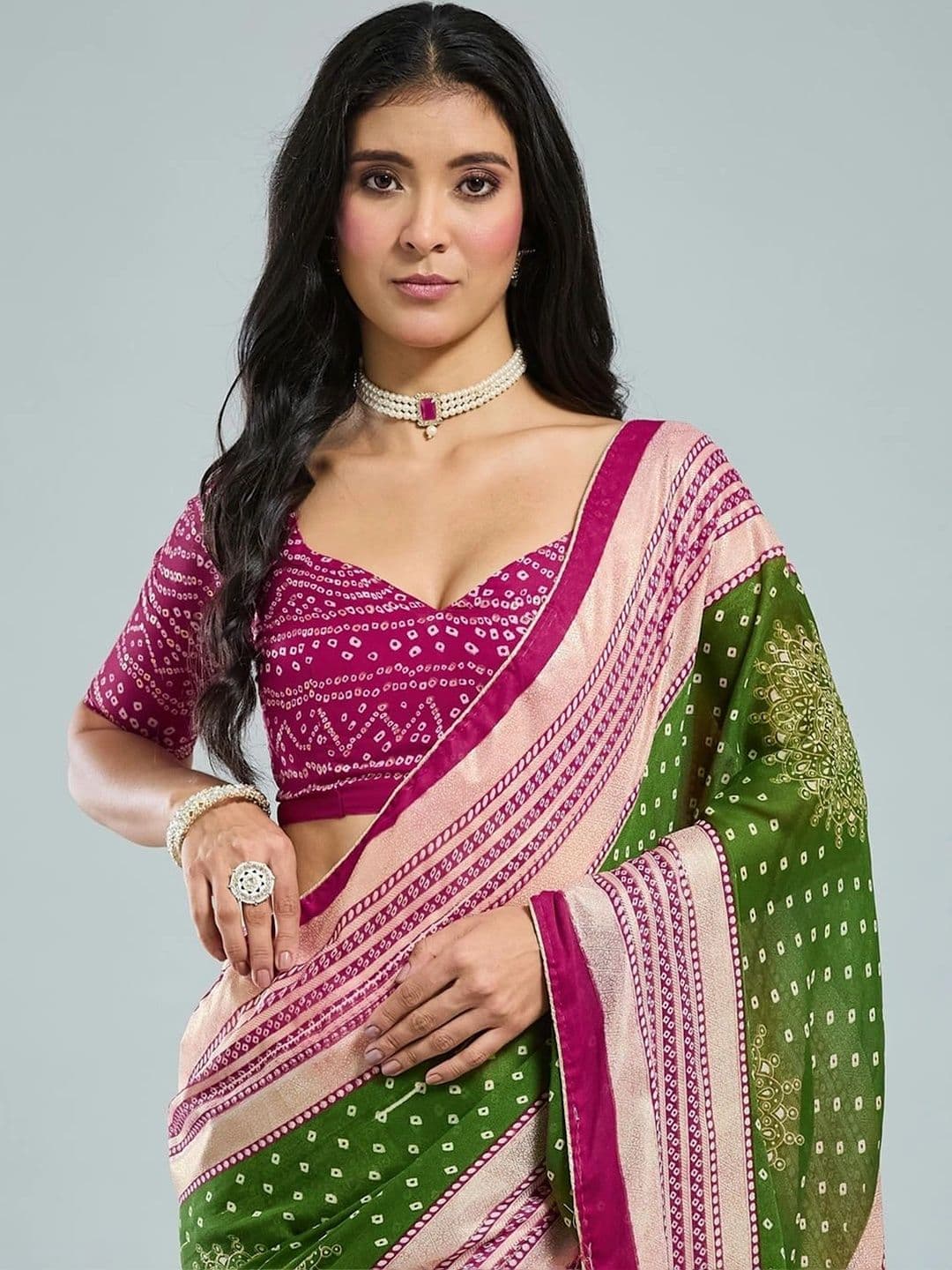 SAMANTHA Bandhani Printed Zari Georgette Saree thumbnail 7