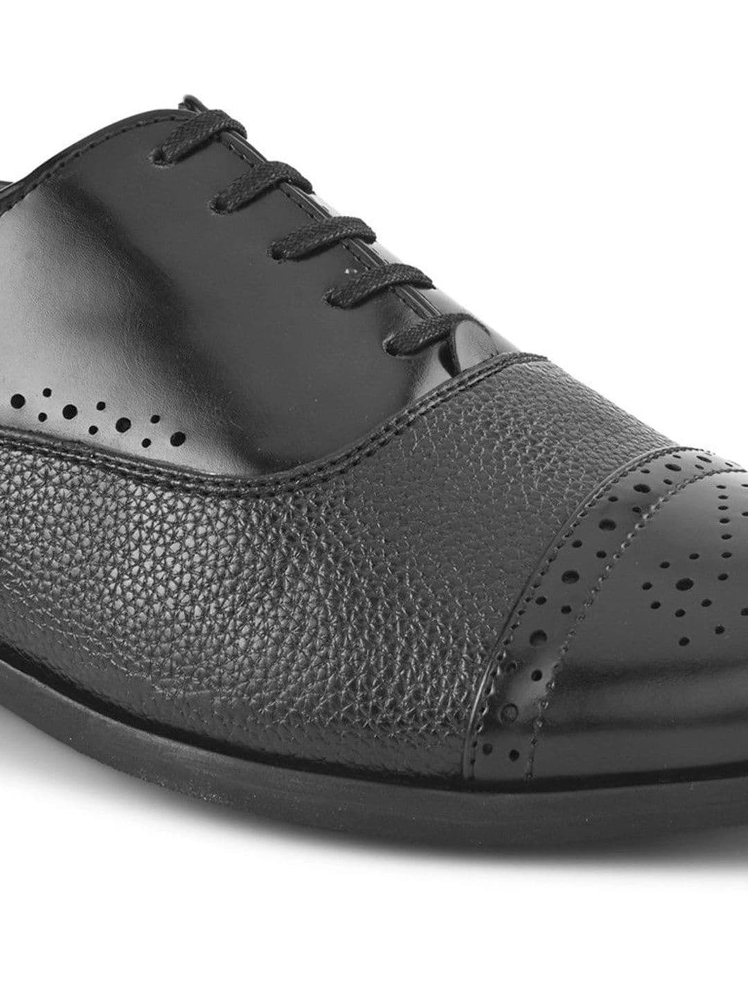 INVICTUS Men Textured Round Toe Lace-Ups Formal Oxfords Shoes thumbnail 3