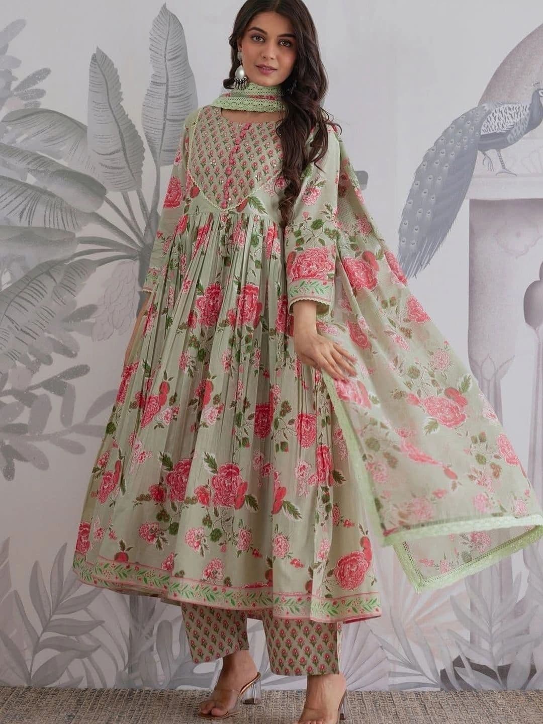 MARIONETTEFASHION Women Floral Printed Empire Sequinned Pure Cotton Kurta with Trousers & With Dupatta thumbnail 5