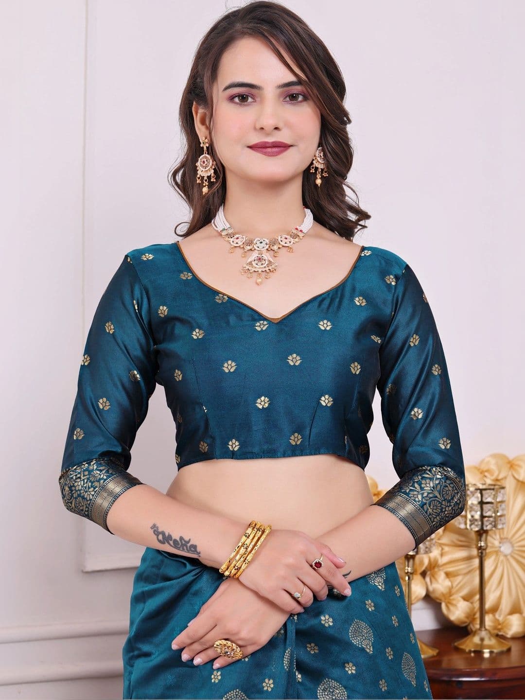revika Woven Design Zari Art Silk Designer Kanjeevaram Saree thumbnail 4