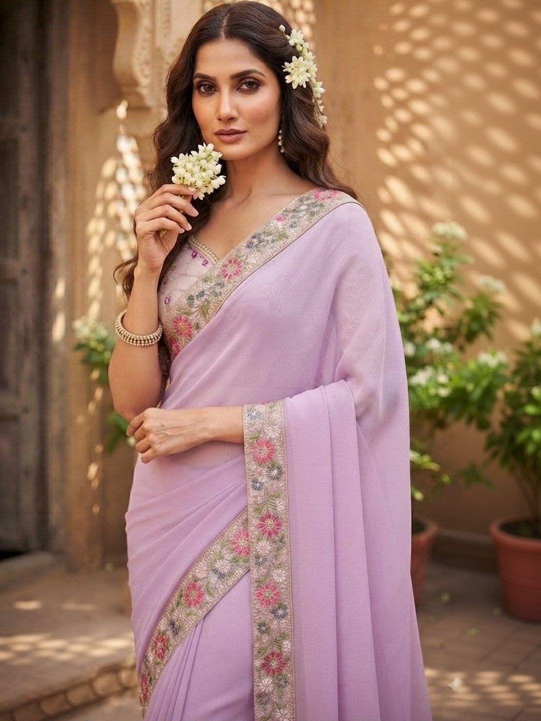 SmileyFashion Floral Embroidered Art Silk Saree thumbnail 4