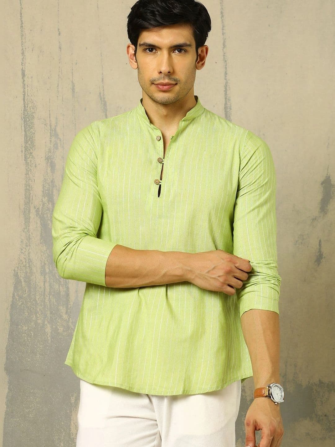 Anouk Woven Design Solid Cotton Handloom Mandarin Collar Short Kurta - view 1