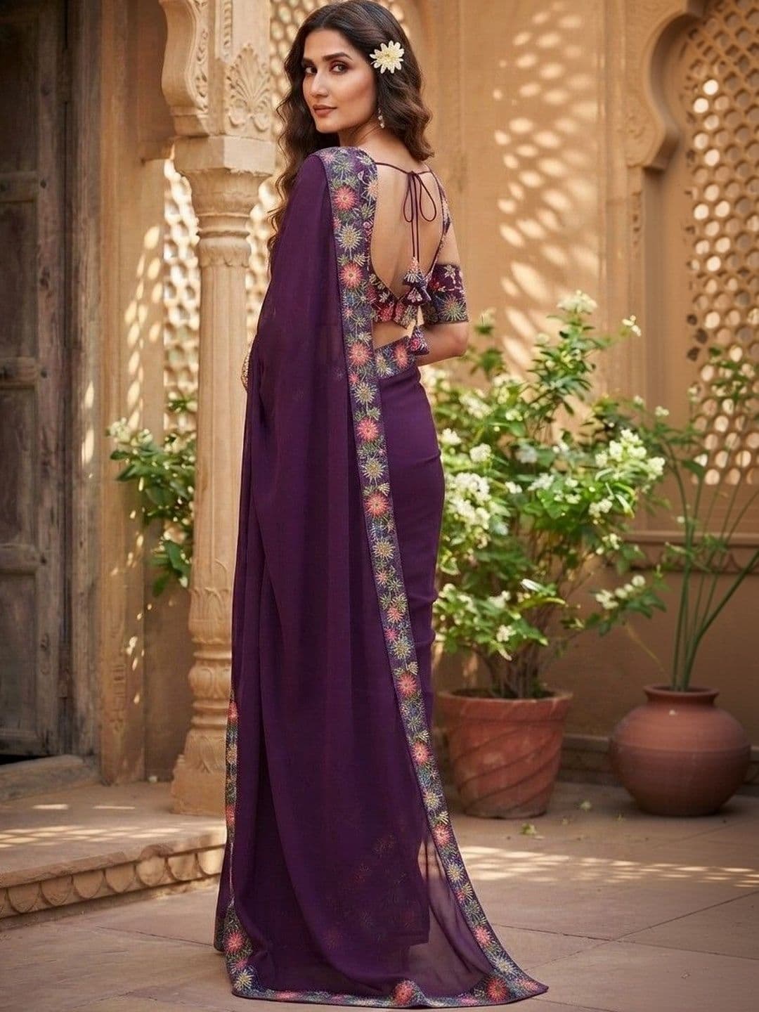 SmileyFashion Floral Embroidered Art Silk Saree thumbnail 3