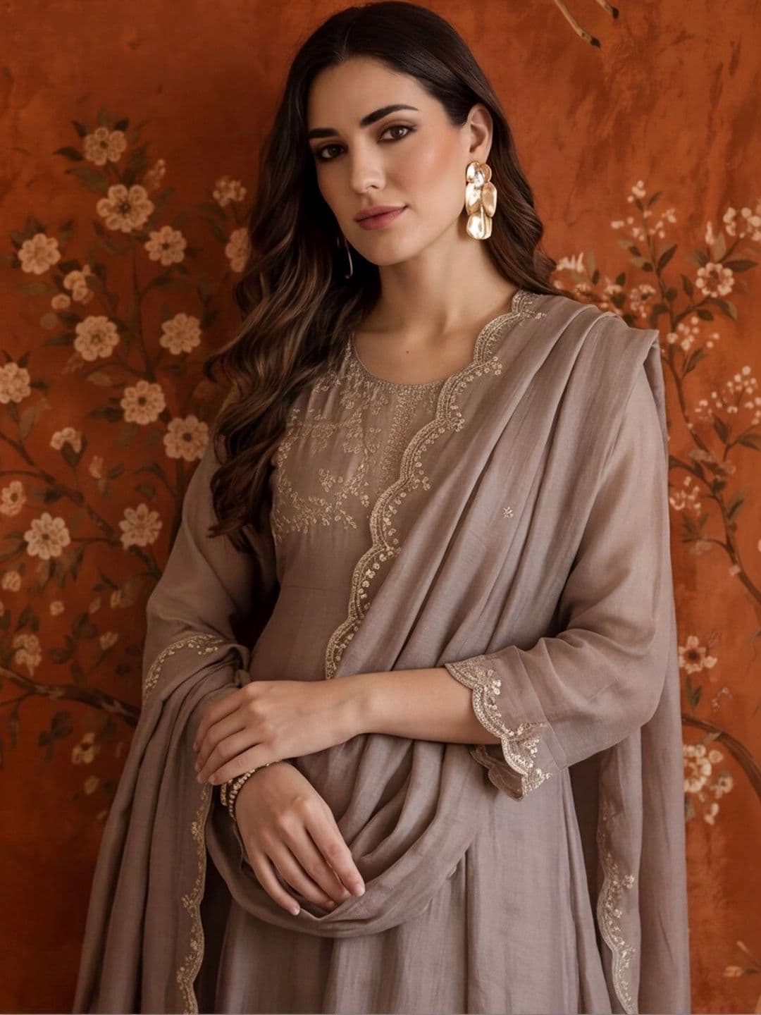 Sangria Women Ethnic Motifs Embroidered Regular Thread Work Kurta with Trousers & With Dupatta thumbnail 4