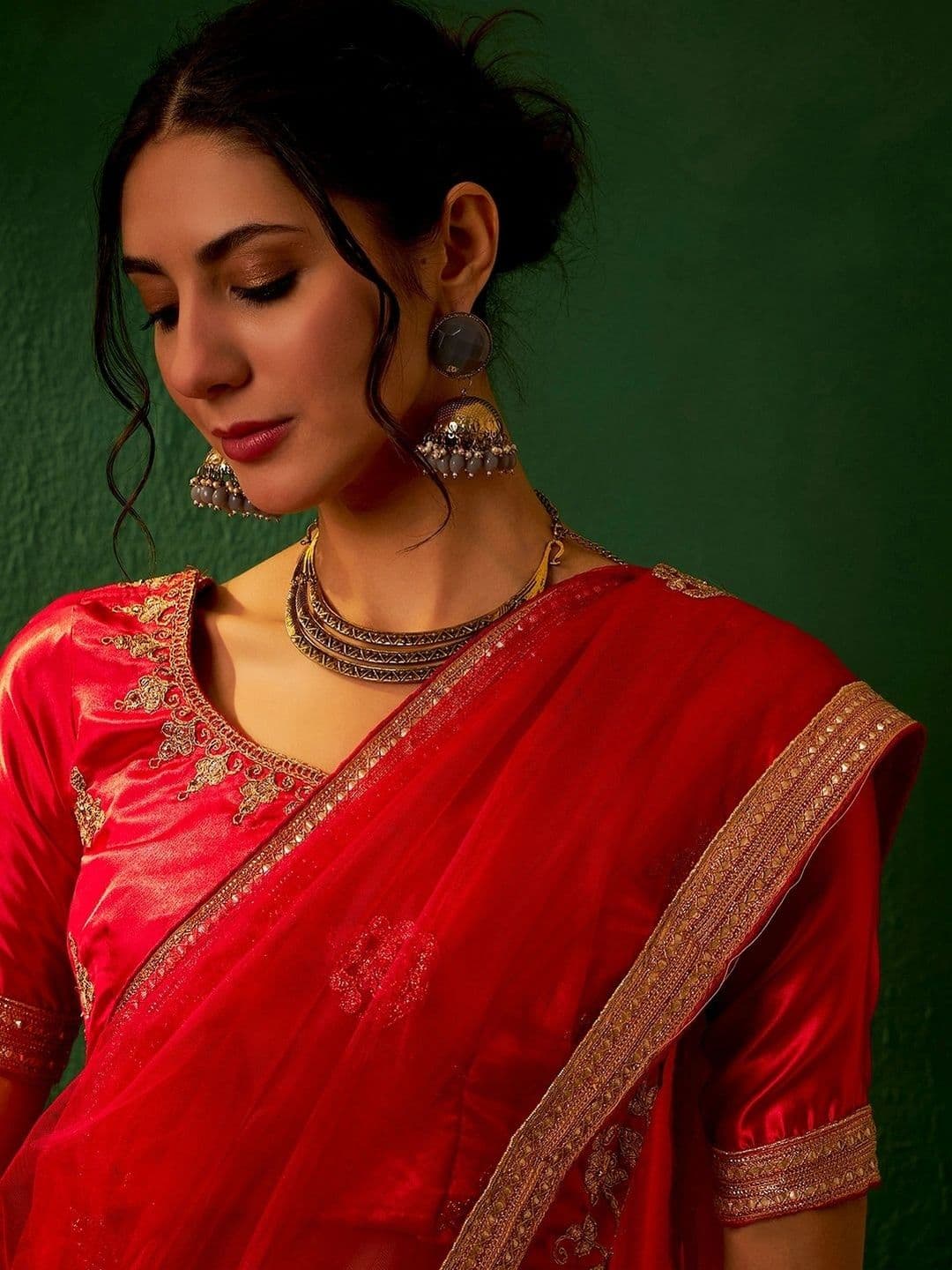 Mitera Embroidered Semi-Stitched Lehenga & Unstitched Blouse With Dupatta thumbnail 4