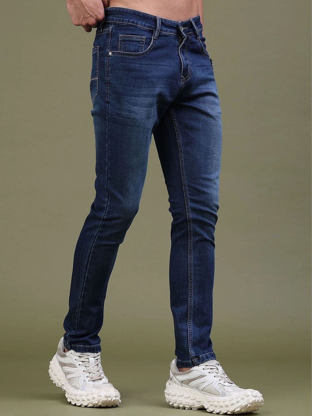 V-Mart Men Regular Fit Mid-Rise Low Distress Jeans thumbnail 6