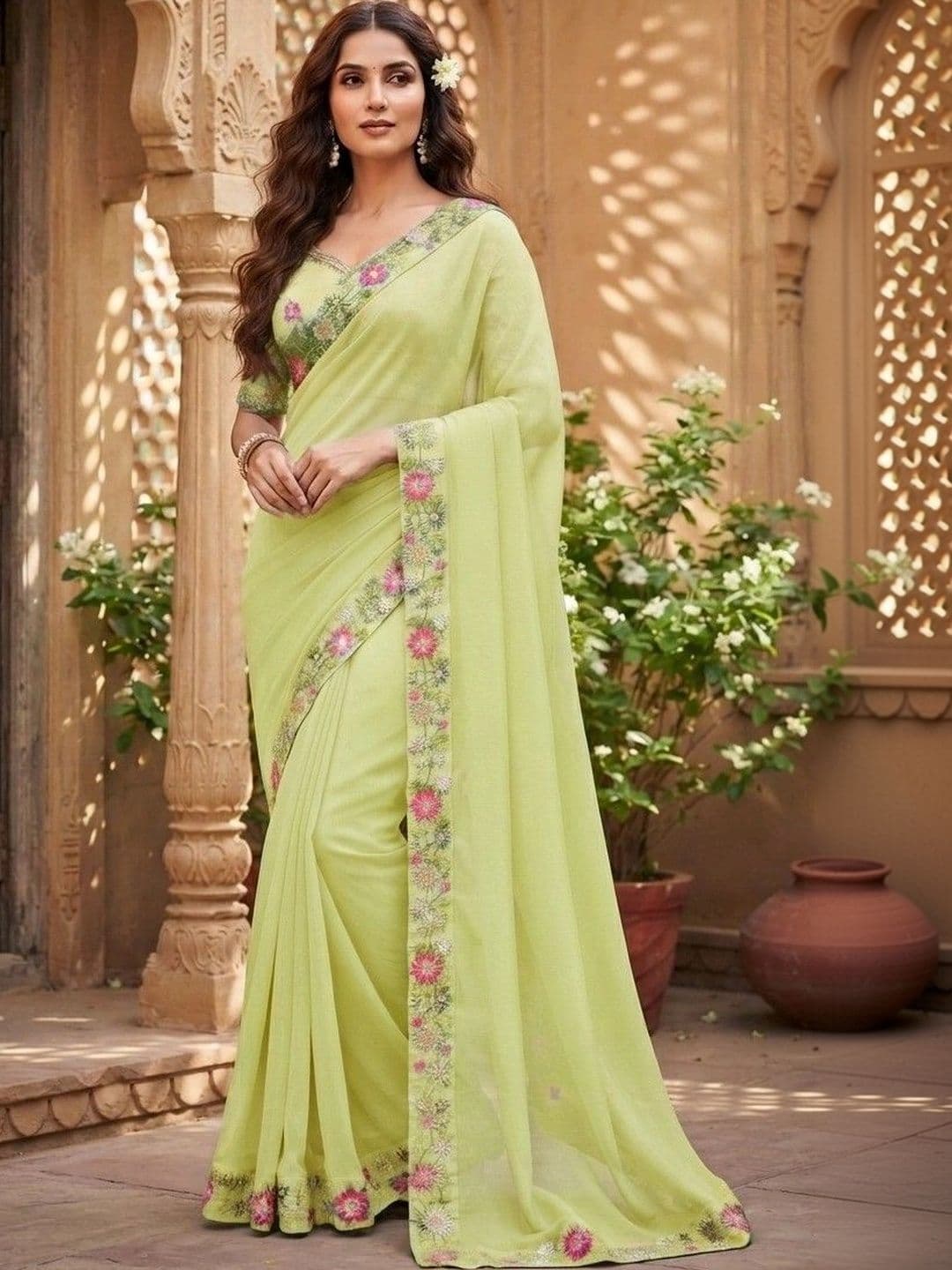 SmileyFashion Floral Art Silk Saree - view 1