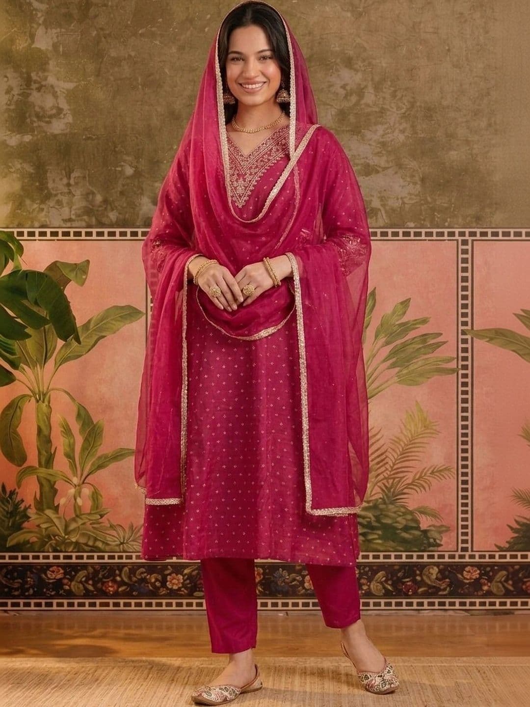 Sangria Women Ethnic Motifs Embroidered Regular Gotta Patti Pure Silk Kurta with Trousers & With Dupatta thumbnail 2