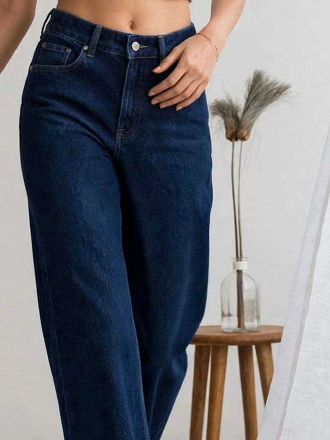 HERE&NOW Women's Dark Indigo Washed High-Rise Straight Leg Jeans thumbnail 3