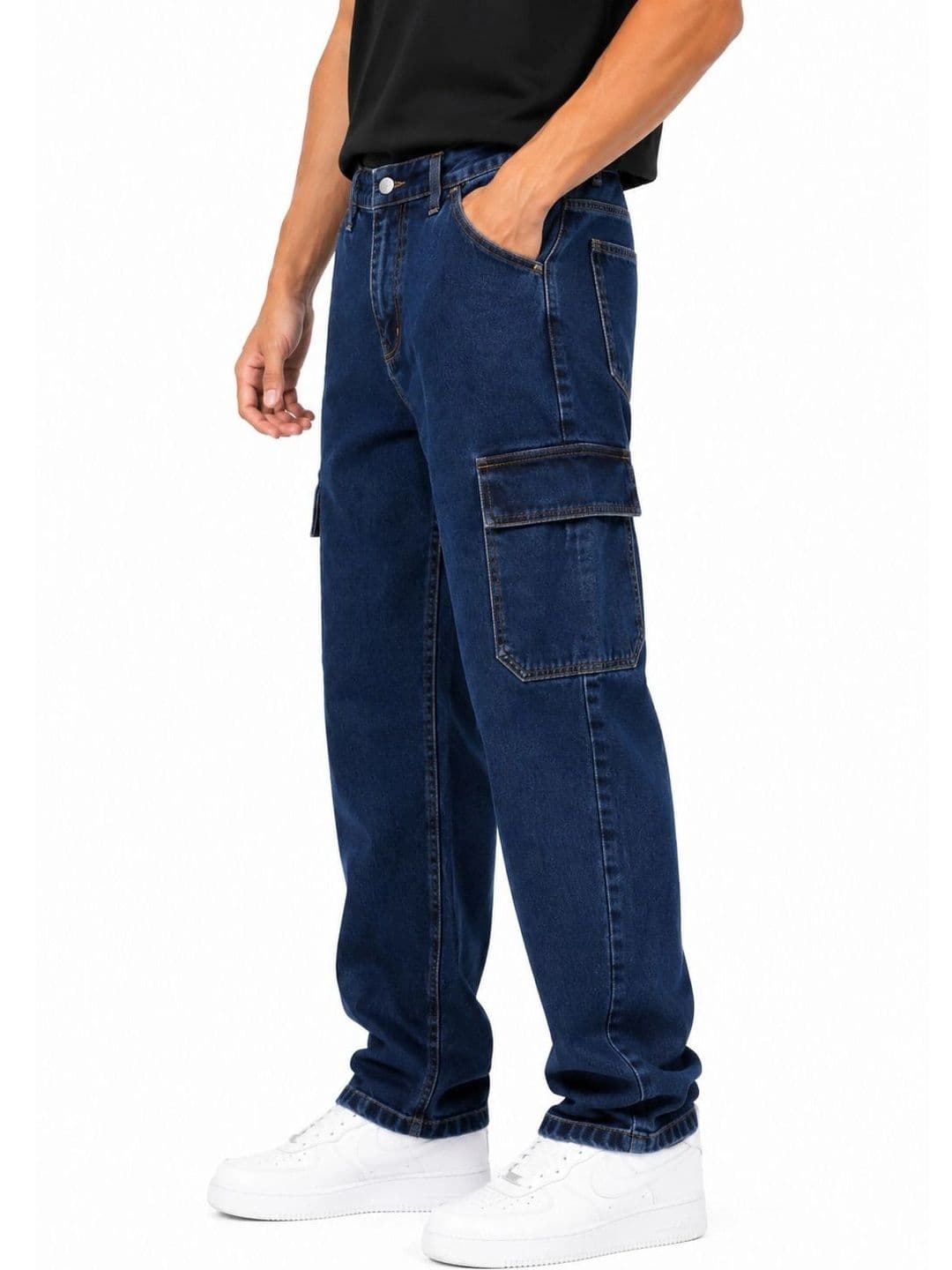 MQ Denim Men Straight Fit Mid-Rise Jeans thumbnail 2