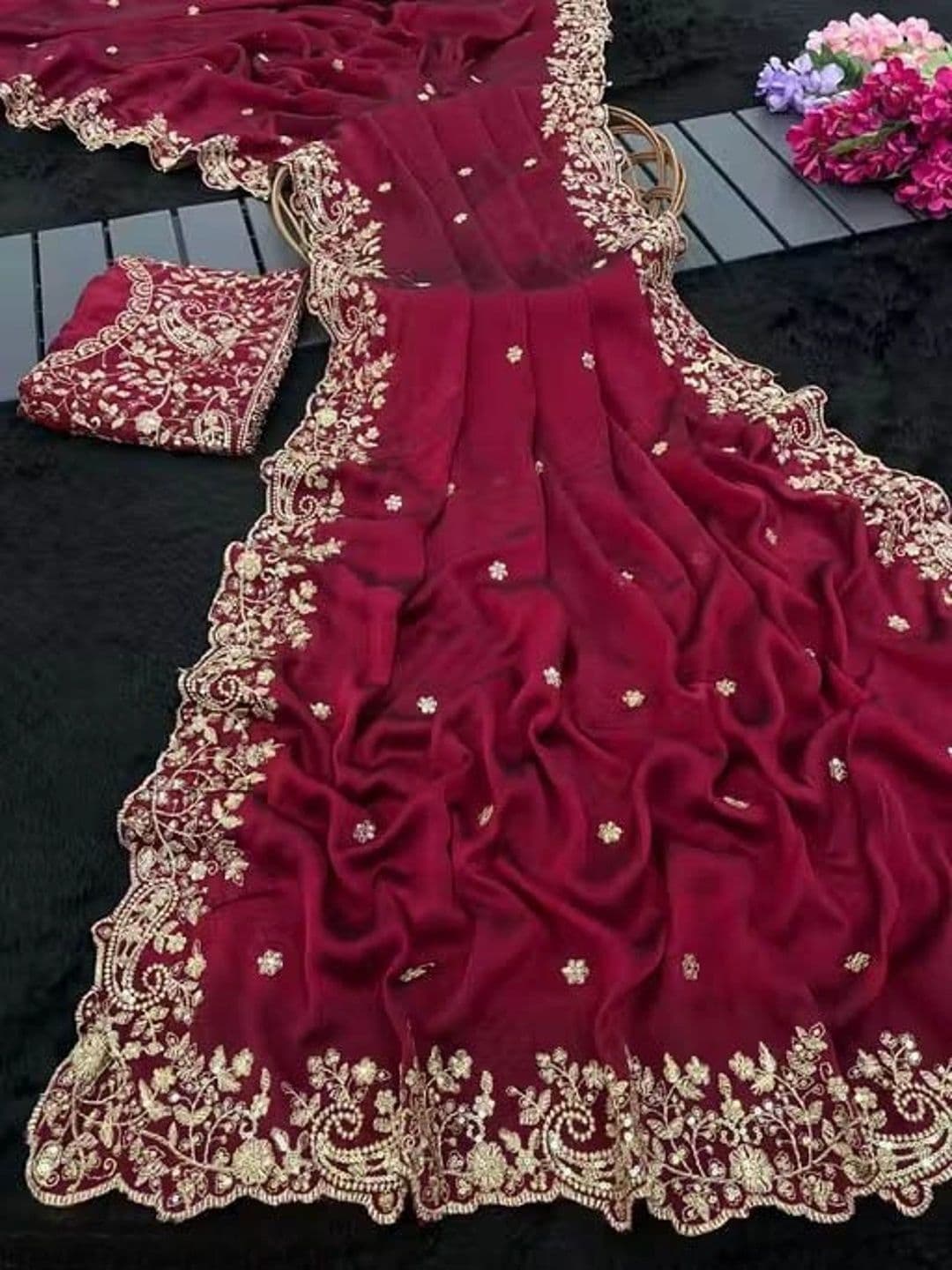 kantuba Floral Embroidered Satin Banarasi Saree thumbnail 5