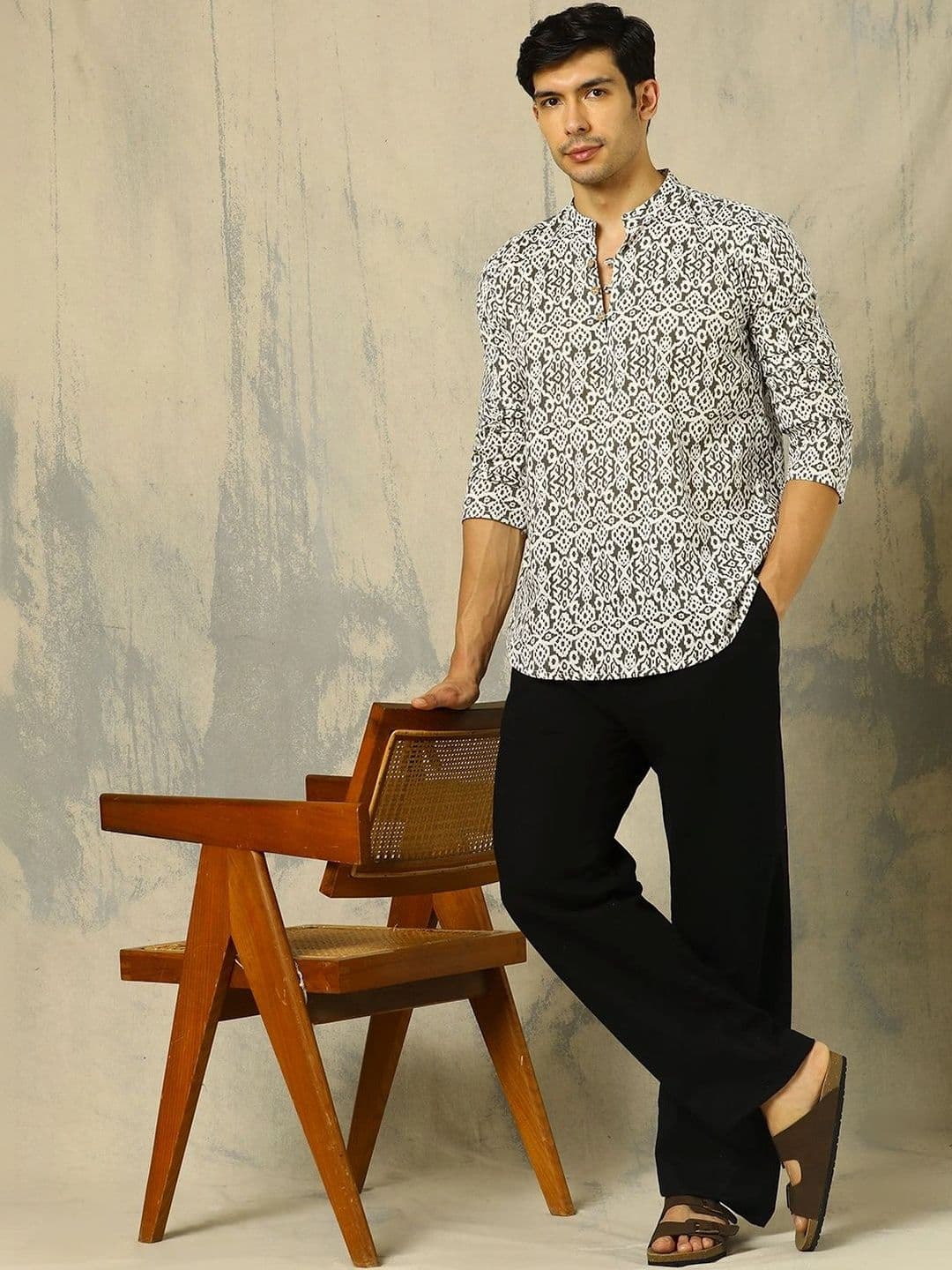 Anouk Men Ethnic Motifs Printed Indie Prints Kurta thumbnail 7