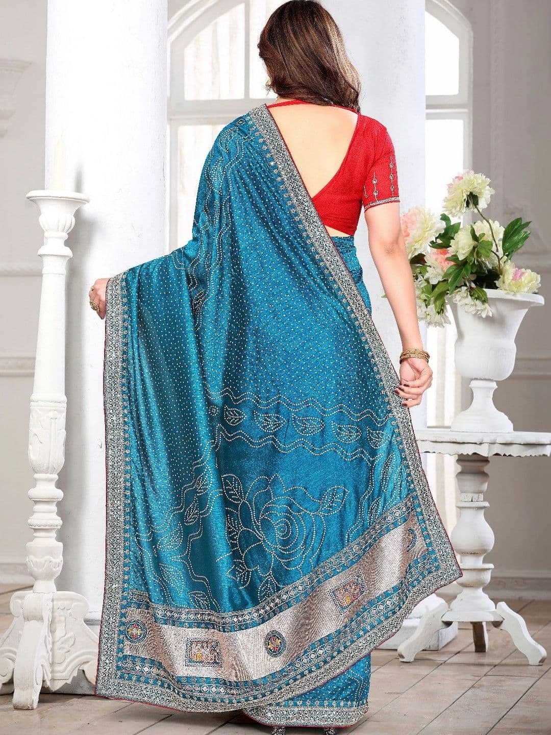 SmileyFashion Bandhani Embroidered Art Silk Designer Saree thumbnail 2