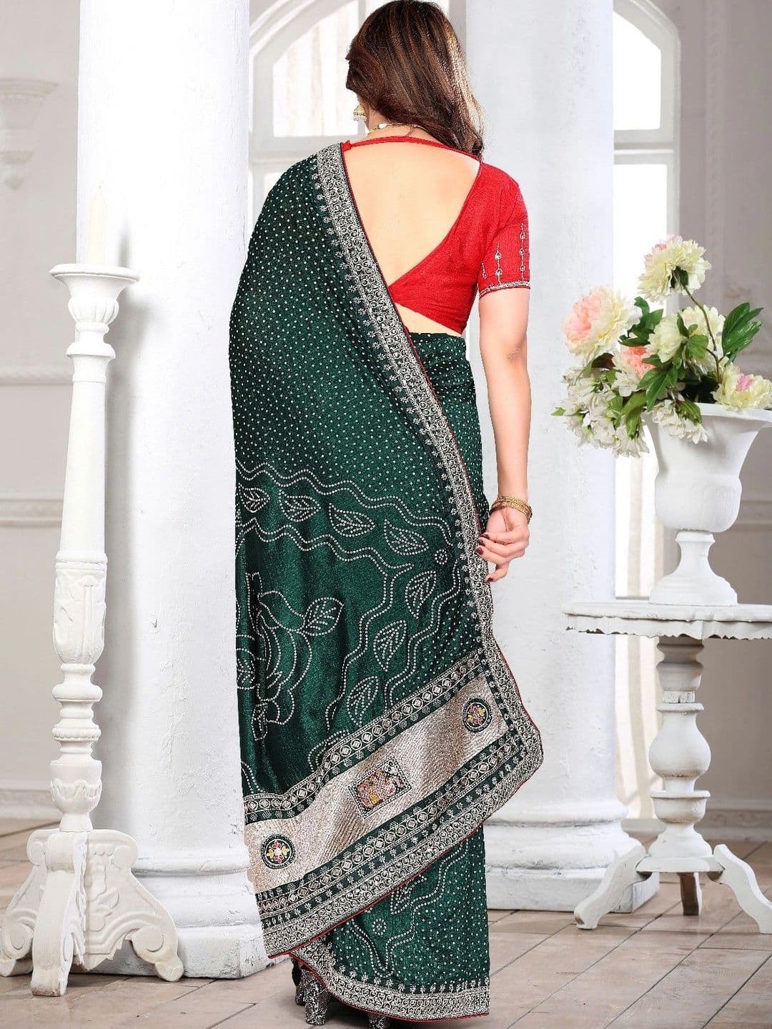 SmileyFashion Bandhani Embroidered Art Silk Designer Saree thumbnail 4