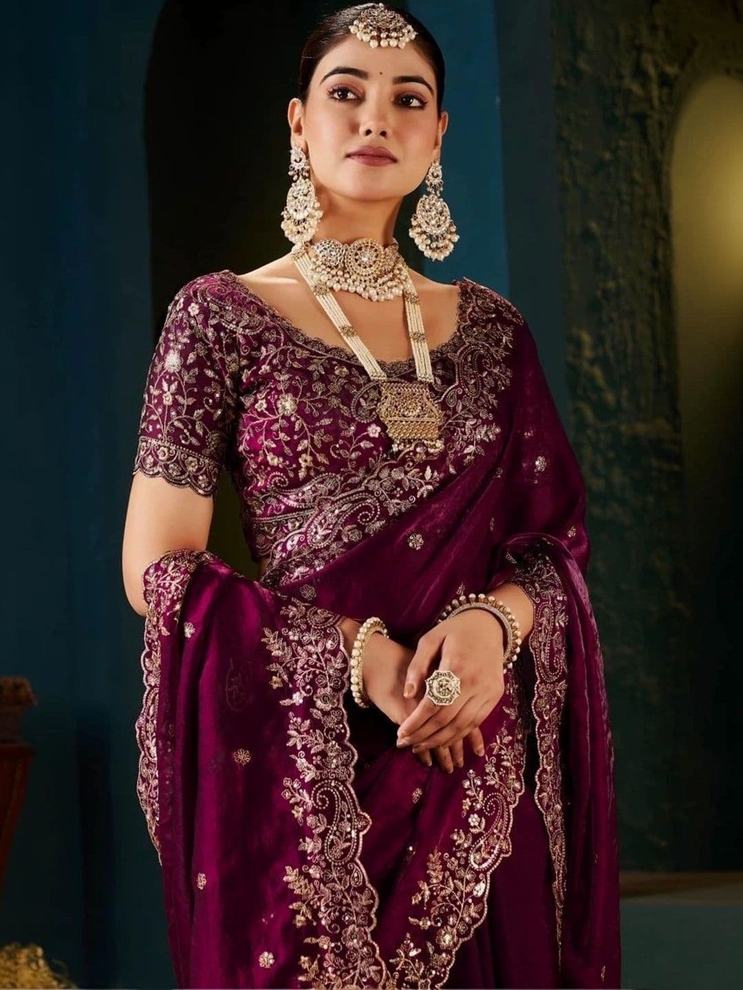 kantuba Women Embroidered Satin Banarasi Saree thumbnail 5