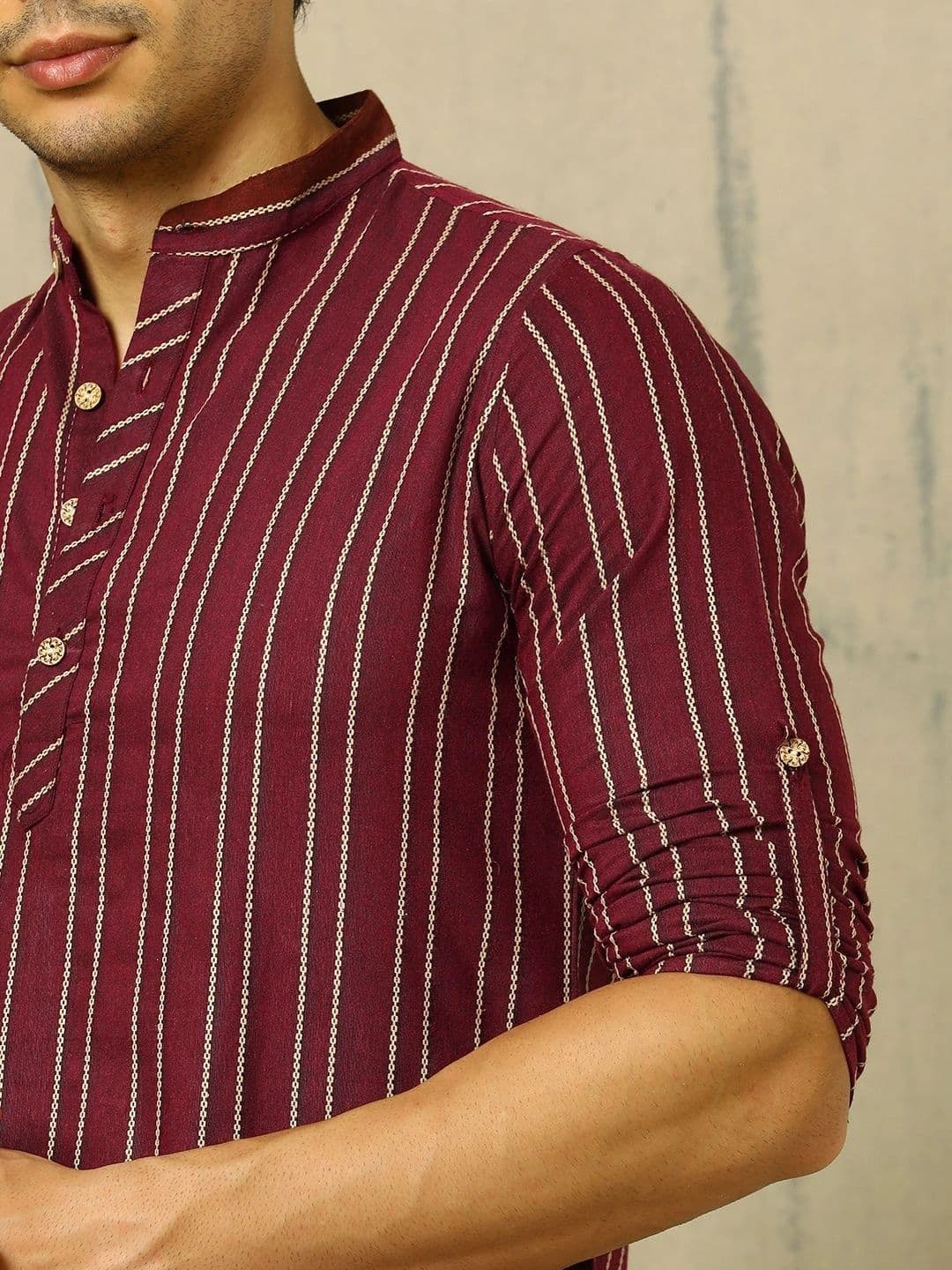 Anouk Woven Design Striped Cotton Handloom Mandarin Collar Short Kurta thumbnail 5
