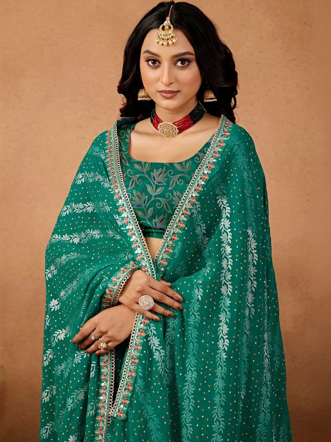 Mitera Paisley Embroidered Poly Georgette Designer Bandhani Saree thumbnail 4