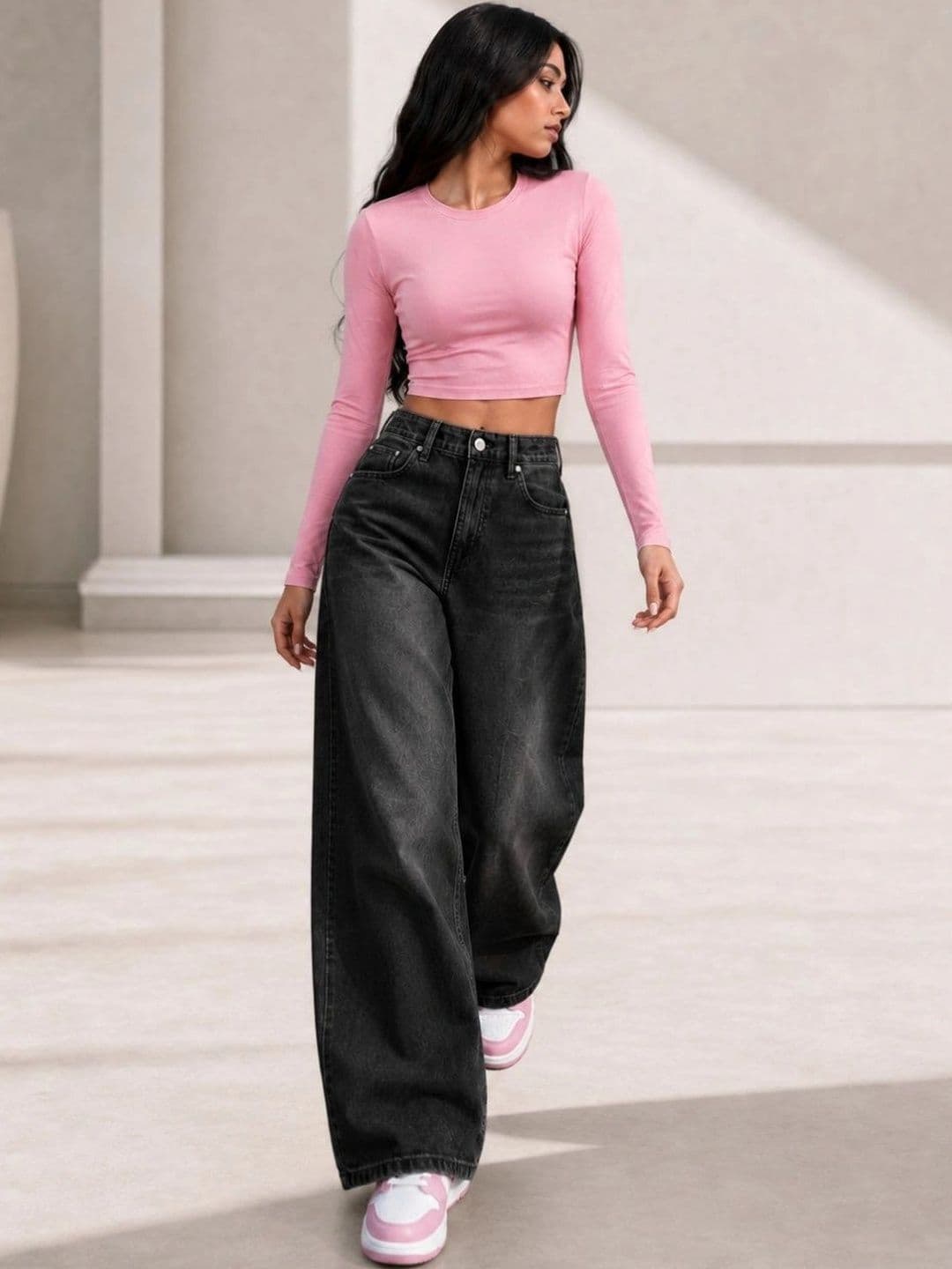 DressBerry Women Comfort Wide Leg High-Rise Light Fade Stretchable Jeans thumbnail 4