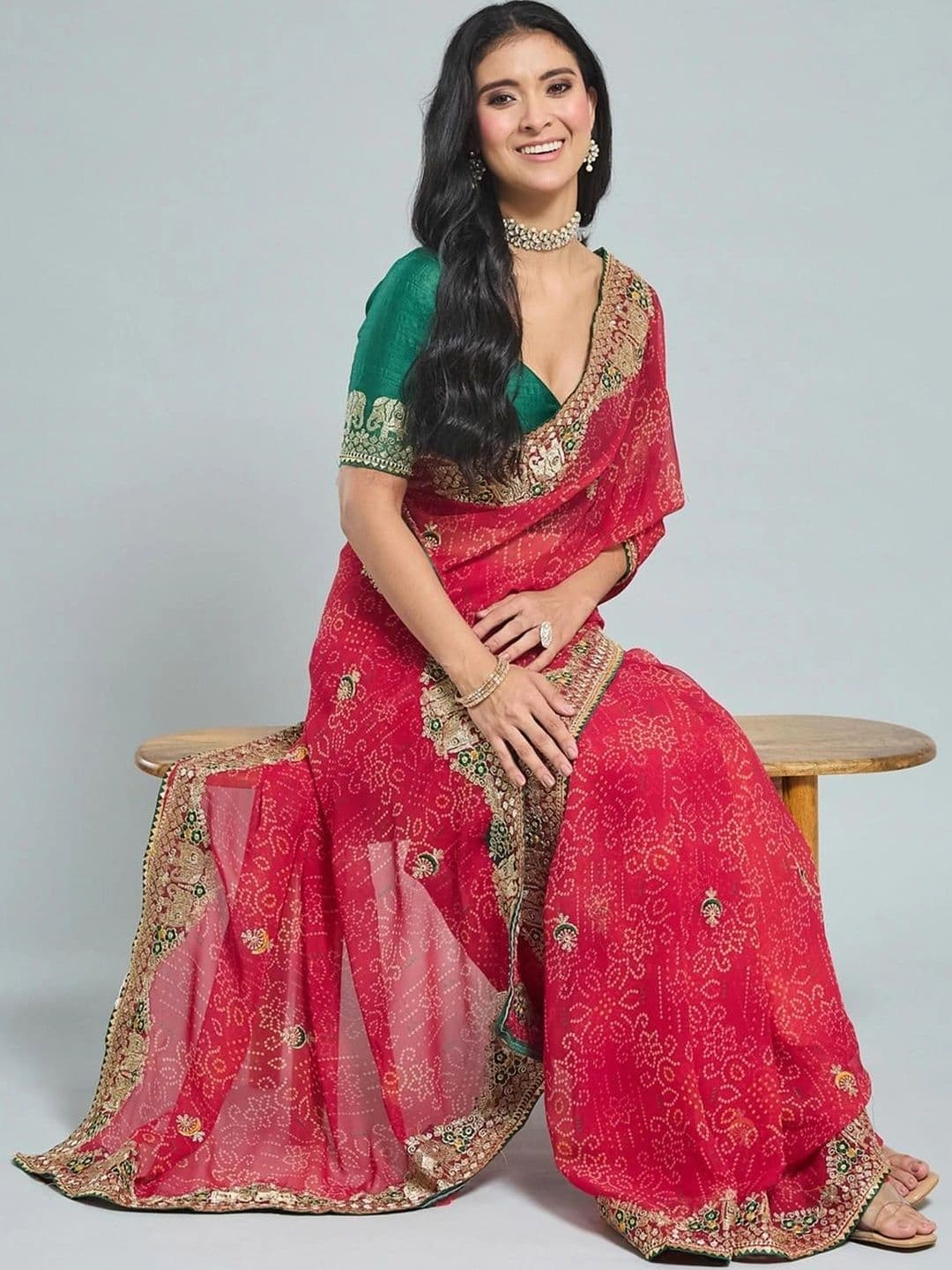 SAMANTHA Women Bandhani Embroidered Poly Georgette Saree thumbnail 6