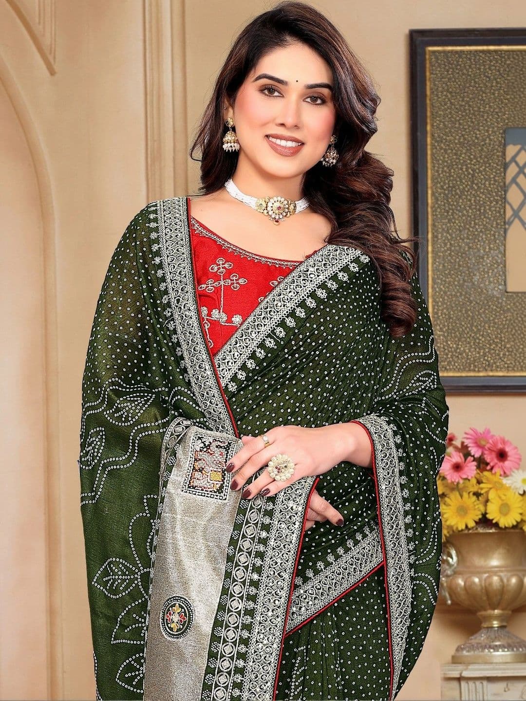 SmileyFashion Bandhani Embroidered Art Silk Designer Saree thumbnail 3
