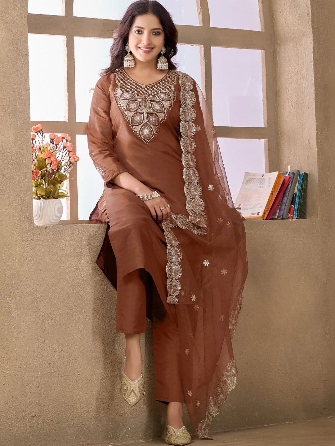 Sangria Women Ethnic Motifs Regular Thread Work Kurta with Trousers & With Dupatta thumbnail 4