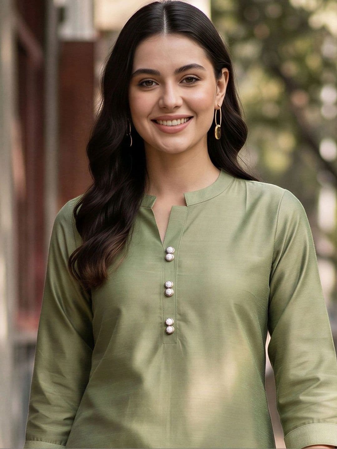 Indo Era Women Floral Embroidered Regular Thread Work Kurta with Trousers thumbnail 3