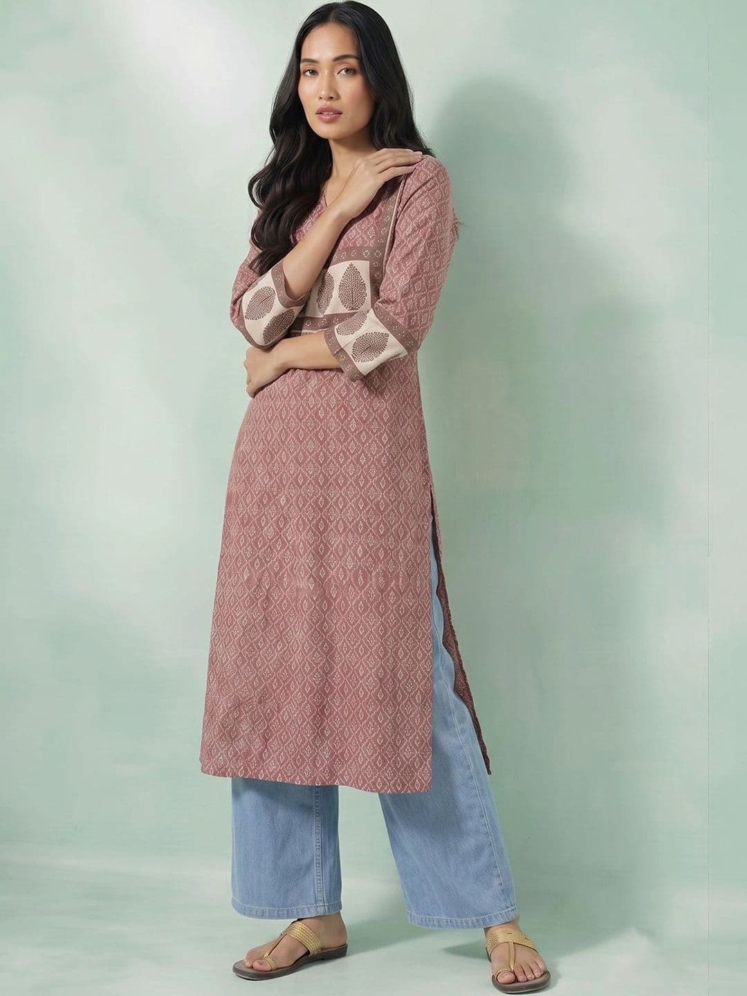 AADVIKA Women Ethnic Motifs Printed Kurta thumbnail 3