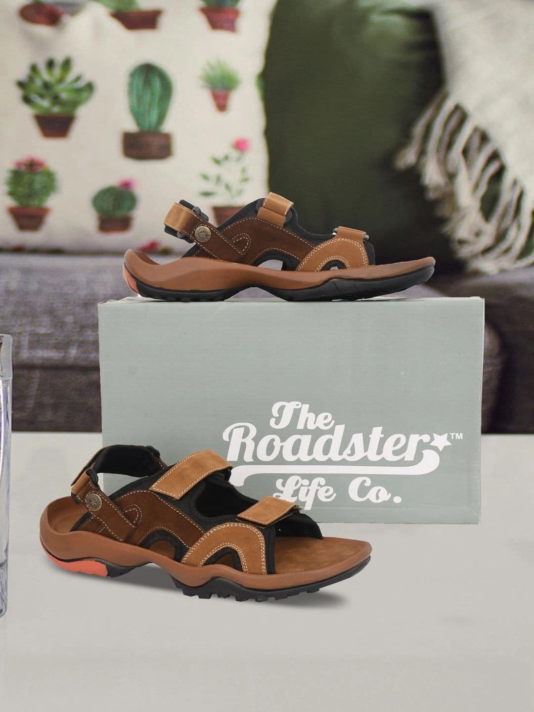 Roadster Men Stylish Casual Sandals thumbnail 5