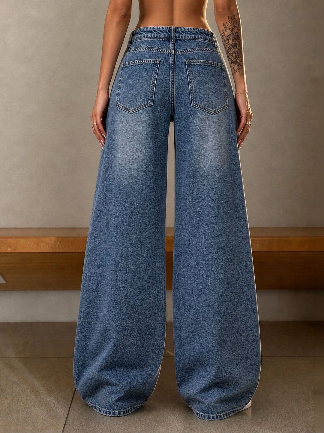 The Roadster Lifestyle Co Women Pure Cotton Clean Look Wide Leg Fit Jeans thumbnail 2