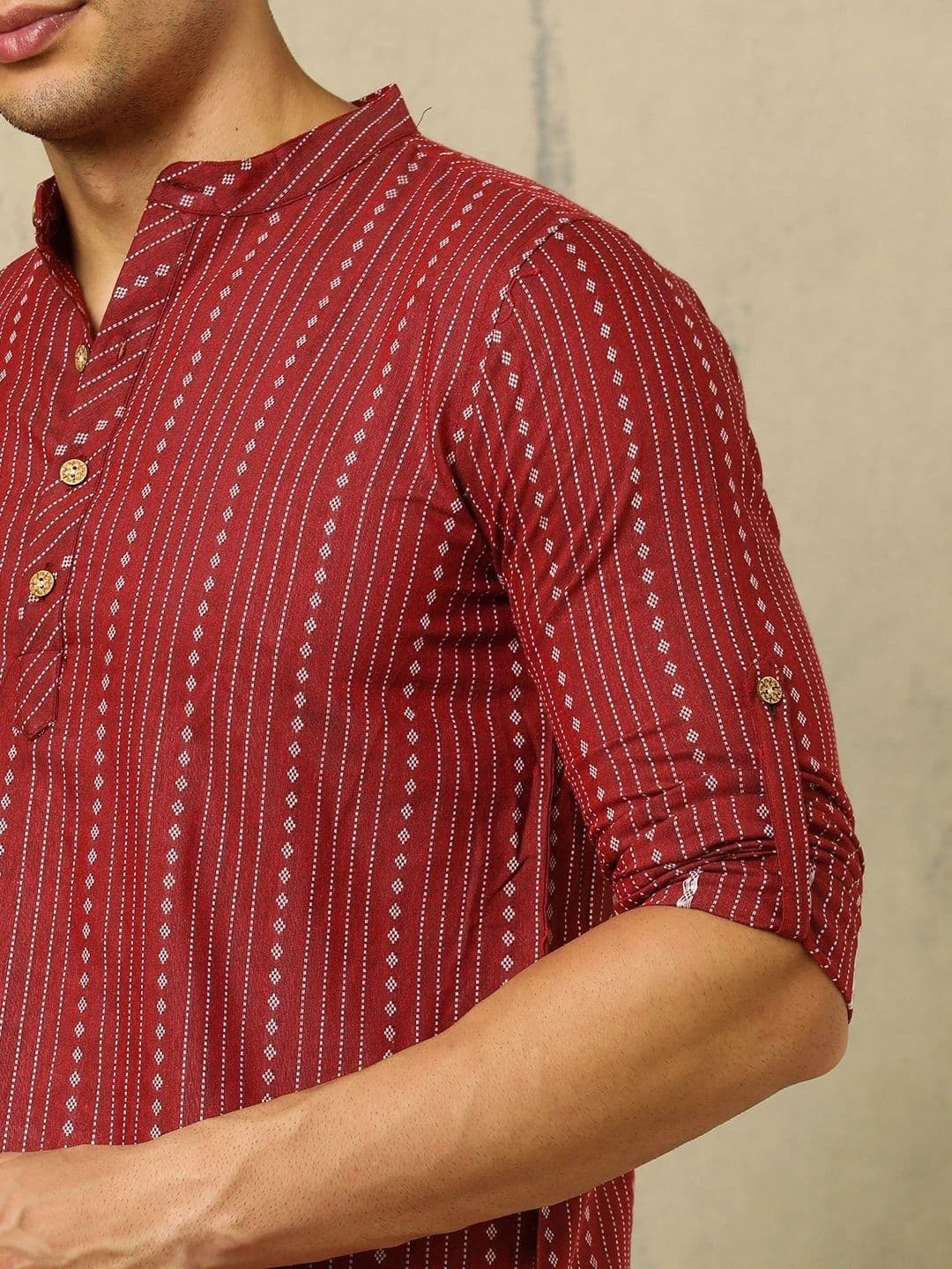 Anouk Woven Design Abstract Cotton Handloom Mandarin Collar Short Kurta thumbnail 5