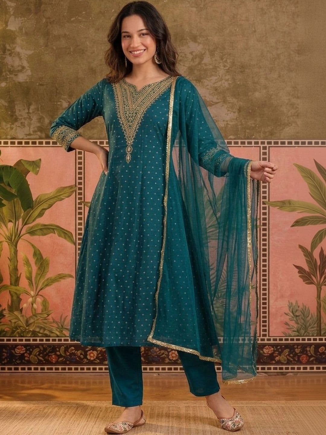 Sangria Women Ethnic Motifs Printed Regular Thread Work Pure Silk Kurta with Trousers & With Dupatta - view 1