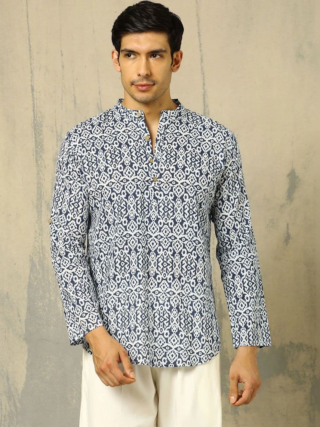 Anouk Printed Cotton Mandarin Collar Short Kurta thumbnail 7
